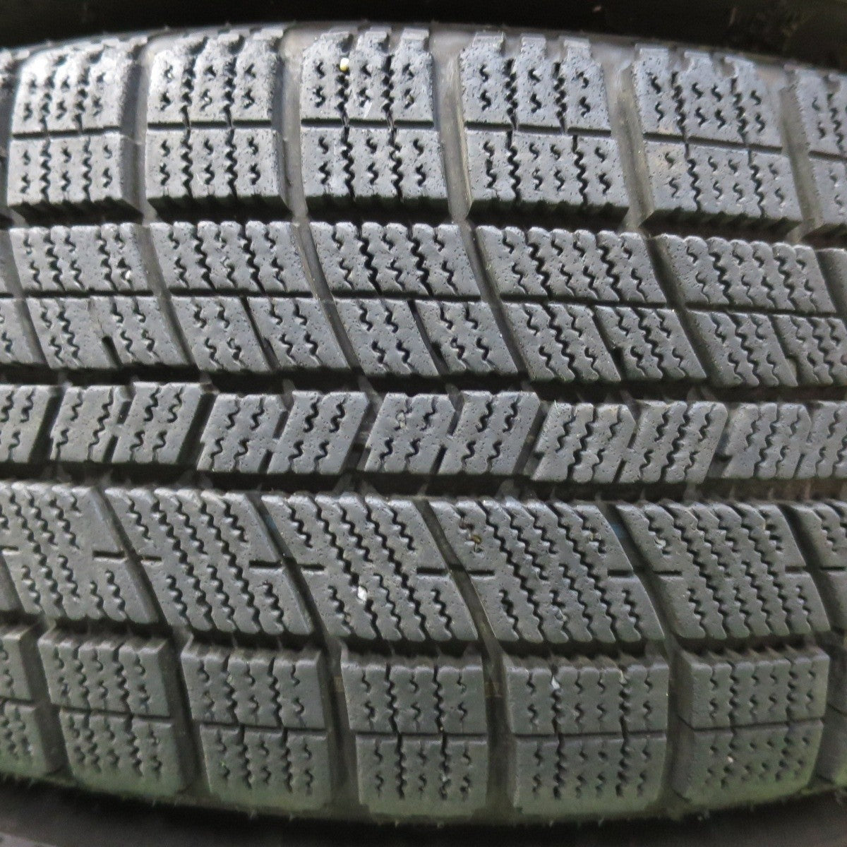 バリ溝！21年！8.5分★スタッドレス 195/65R15 ナンカン アイスアクティバ AW-1 社外 アルミ 15インチ PCD114.3/5H★5011611イス