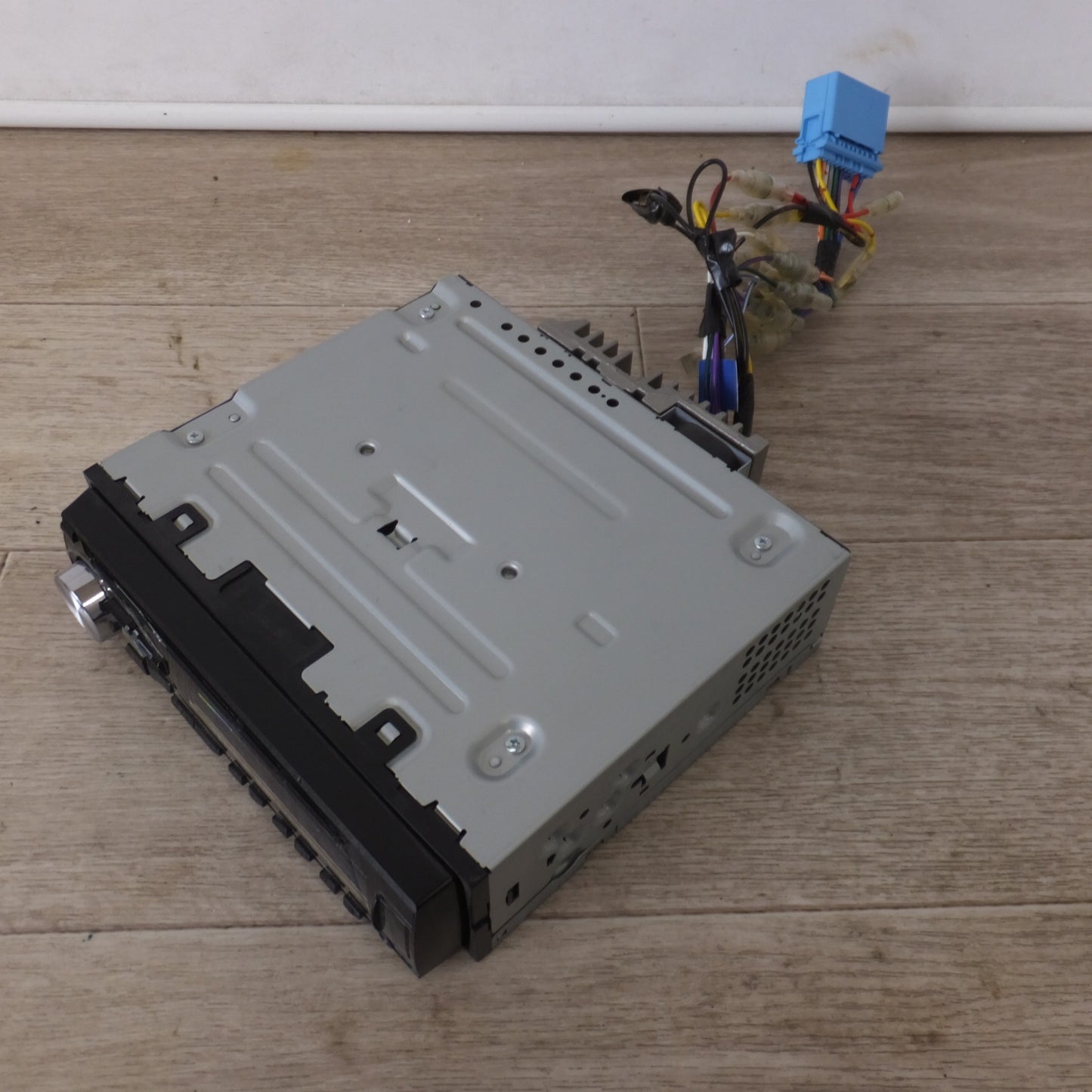 [送料無料] ★カロッツェリア carrozzeria オーディオメインユニット  チューナーメインユニット DEH-4200(51)★