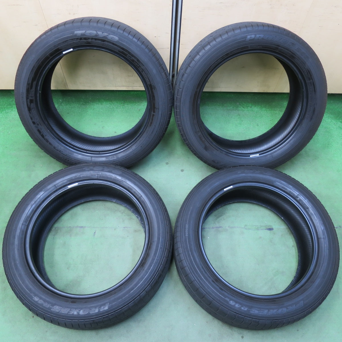 バリ溝！23年！9分★225/55R19 トーヨー プロクセス R46A タイヤ 19インチ 40系 アルファード ヴェルファイア ハリアー 等★6010709イノタ