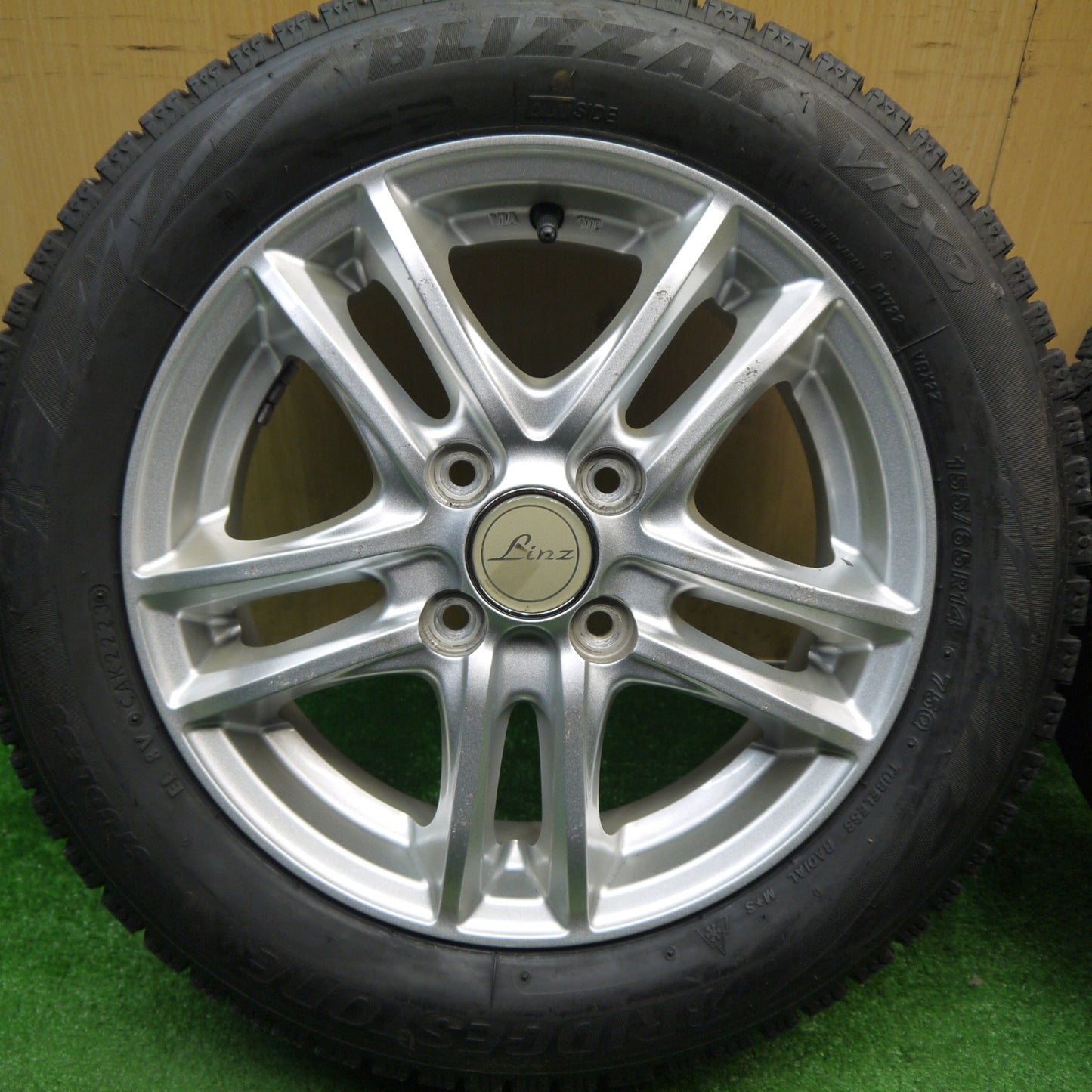 バリ溝！23年！9分★スタッドレス 155/65R14 ブリヂストン ブリザック VRX2 Linz 社外 アルミ 14インチ PCD100/4H★5120508Hス