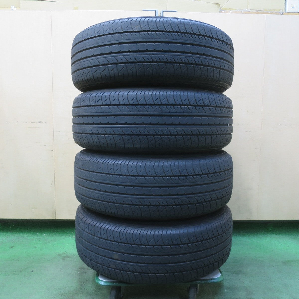 キレイ★トヨタ 130系 マークX 250S 純正 215/60R16 ヨコハマ dBデシベル E70 E70A 16インチ PCD114.3/5H★6040410イノ