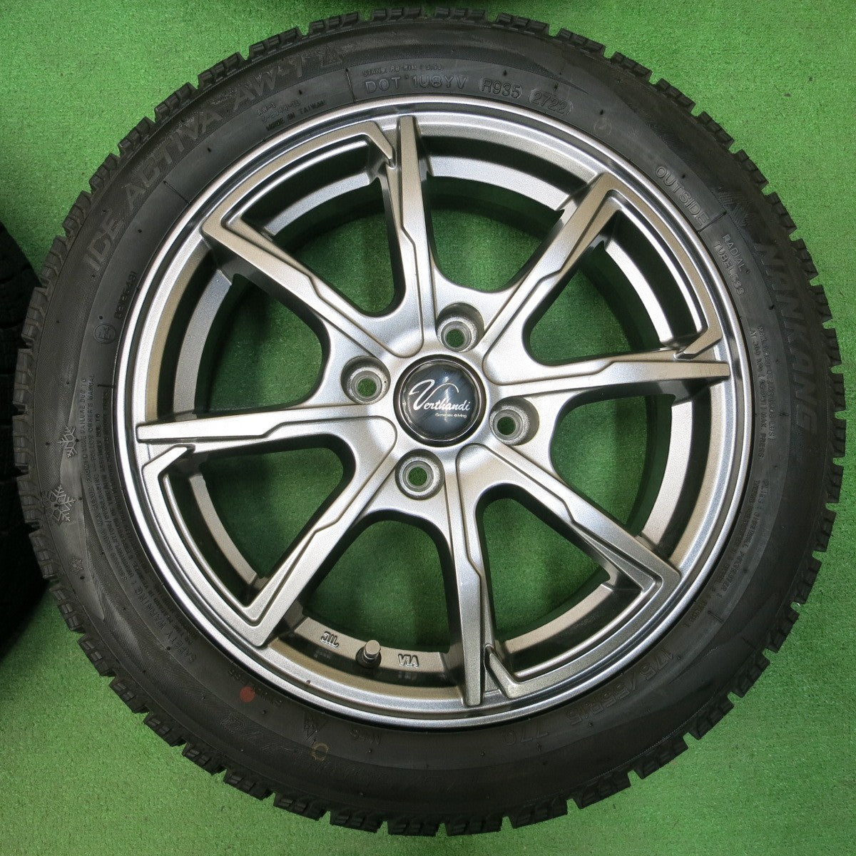 *送料無料* バリ溝！22年！キレイ！ほぼ10分★スタッドレス 175/55R15 ナンカン アイスアクティバ AW-1 Verthandi ヴェルザンディ PCD100/4H★4032604イス