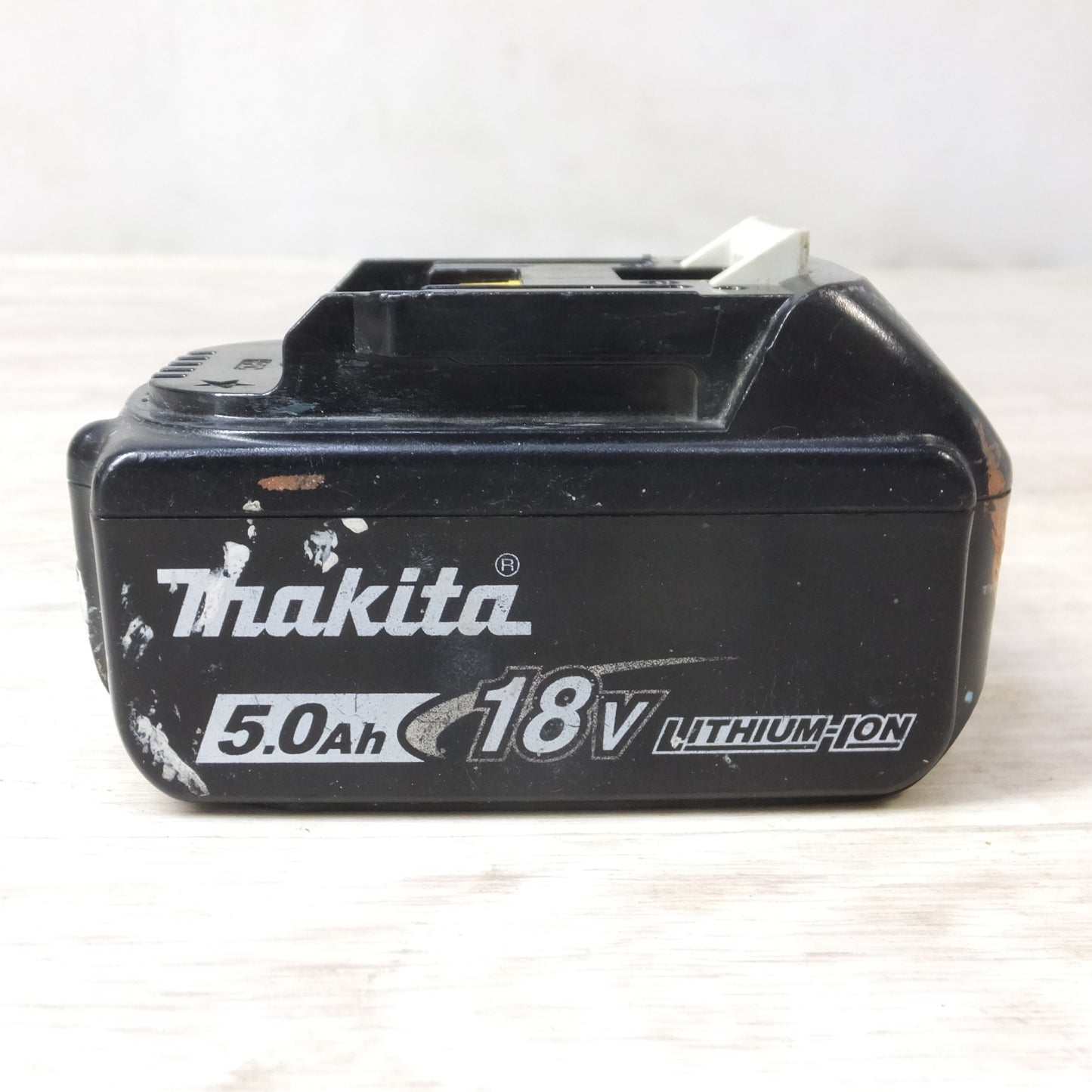 [送料無料] ◆makita マキタ Li-on リチウムイオンバッテリー BL1850B DC18V 5.0Ah 90Wh 電動工具◆