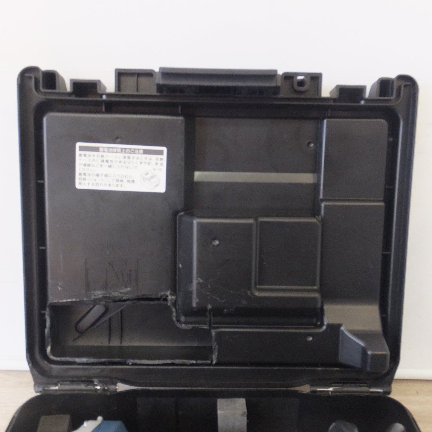 [送料無料] ★ボッシュ BOSCH 125mm ディスクグラインダー GWS7-125T　100V～ 50/60Hz 7.3A 720W★