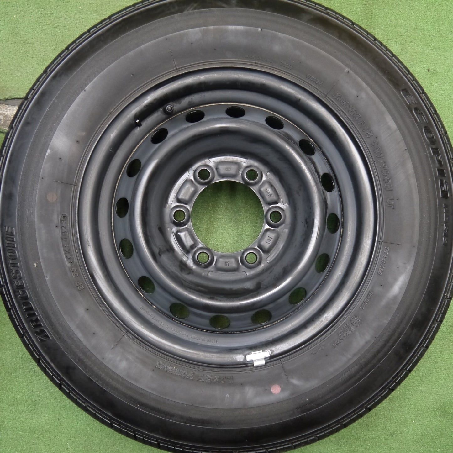 バリ溝！23年！9.5分★トヨタ ハイエース 純正 スチール 195/80R15 107/105N ブリヂストン エコピア RD613 15インチ PCD139.7/6H★5061002Hノ
