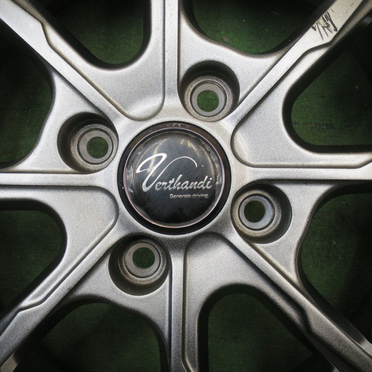 バリ溝！23年！9.5分★スタッドレス 165/55R14 ナンカン アイスアクティバ AW-1 Verthandi ヴェルザンディ 14インチ 軽サイズ ワゴンR ゼスト 等 PCD100/4H★6031804NJス