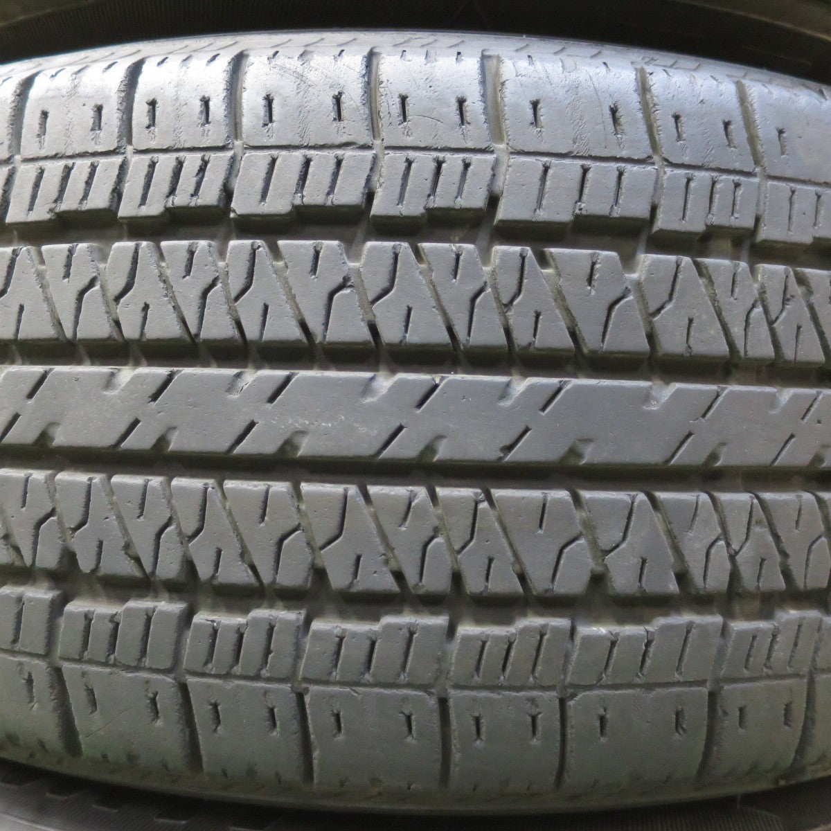 バリ溝！9.5分◎ボルボ ポールスター 純正 タイプ 社外 235/55R18 トライアングル THW10 TR257 18インチ PCD108/5H◎6081701イノ