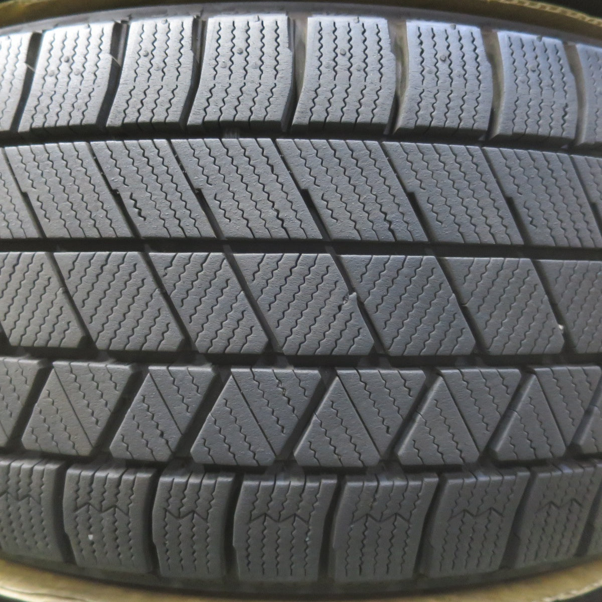 バリ溝！22年！9.5分◎BMW 等 smartline 365 225/40R18 スタッドレス ブリヂストン ブリザック VRX3 スマートライン 18インチ PCD112/5H◎6072608イス