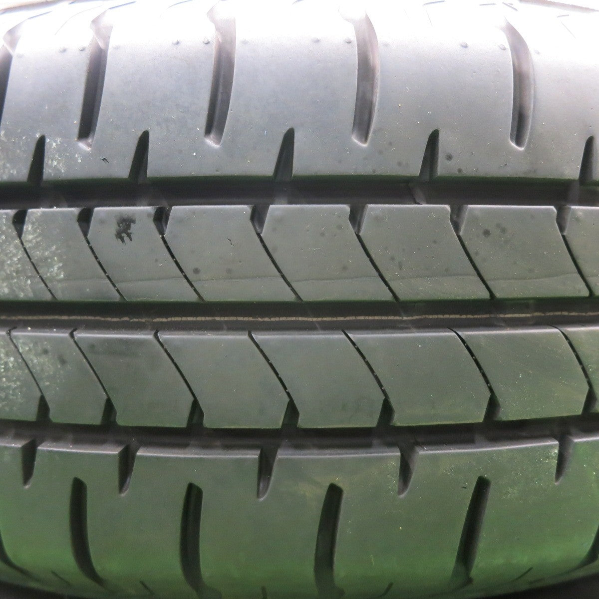 [送料無料] バリ溝！24年！キレイ！9.5分以上★185/65R15 ブリヂストン NEWNO TOPRUN トップラン ニューノ 15インチ PCD114.3/5H★4100511HAノ