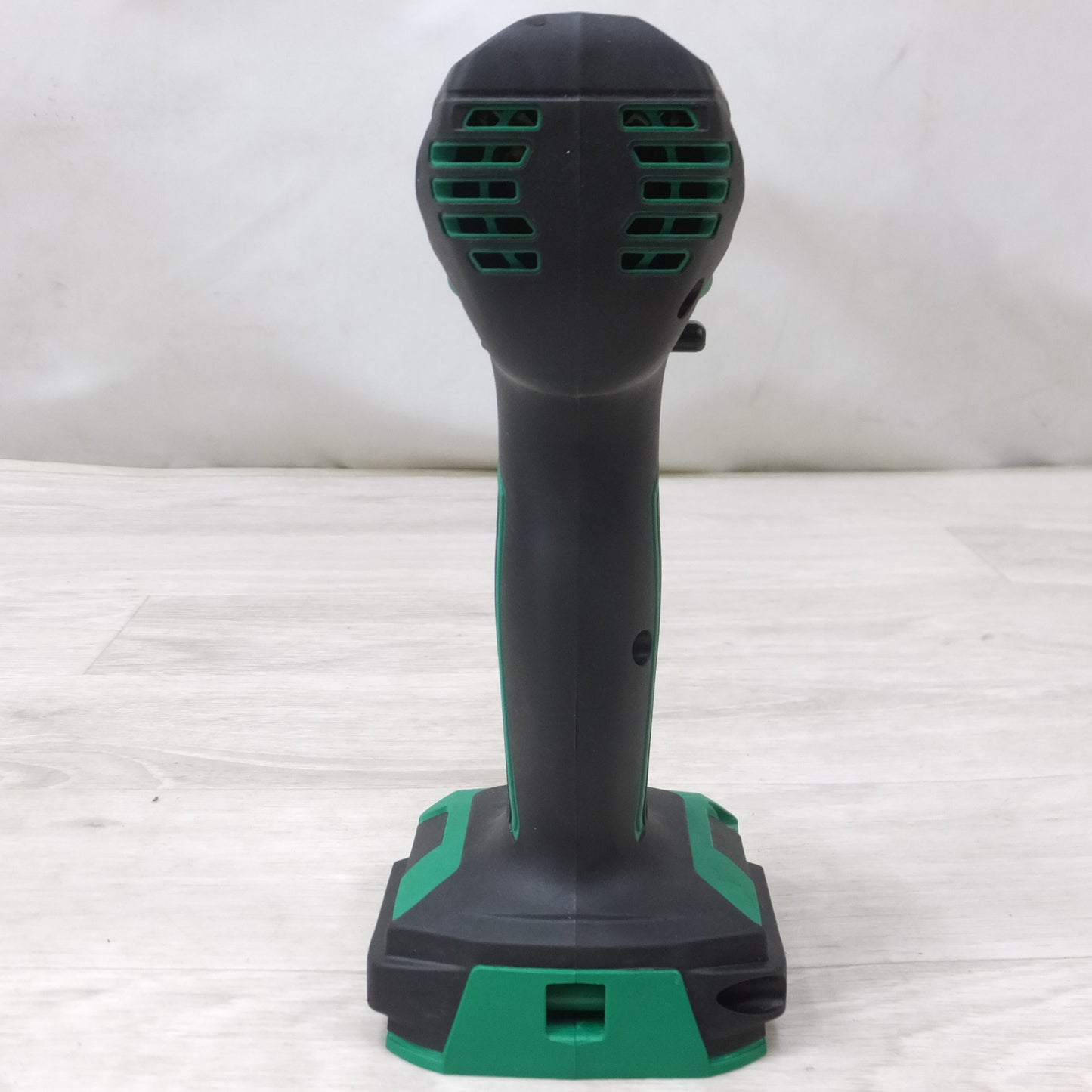 [送料無料] バッテリー2個！キレイ◆マキタ 14.4V 充電式 インパクト ドライバ MTD001DSX 1.5Ah 充電器 ケース付き 電動 工具◆