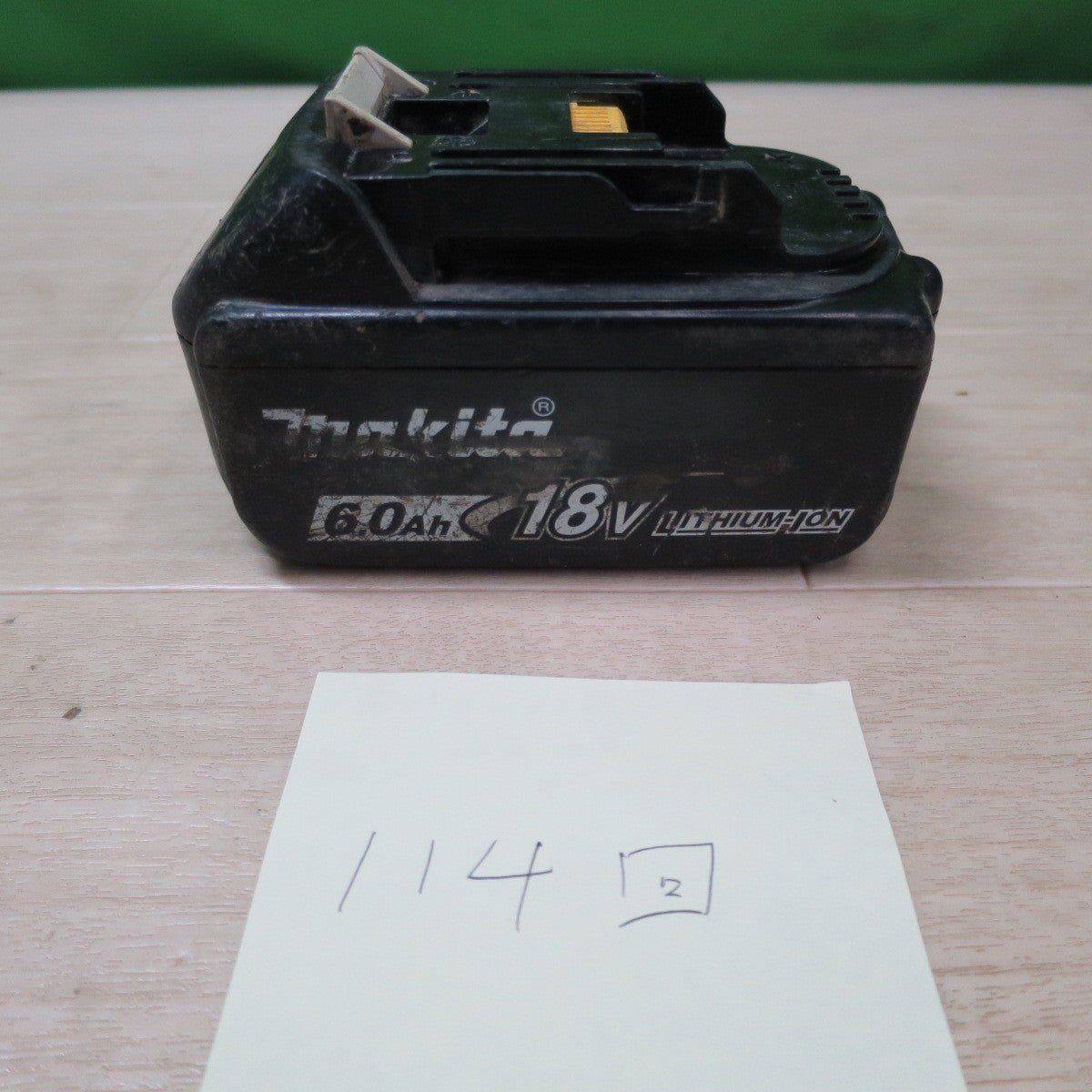 [送料無料] 4点まとめ売り☆マキタ 純正 Li-ion バッテリー 18V 6.0Ah 不明 BL1860B 5.0Ah BL1850 3.0Ah BL1830B リチウムイオン 電池 充電 電動 工具 に makita☆