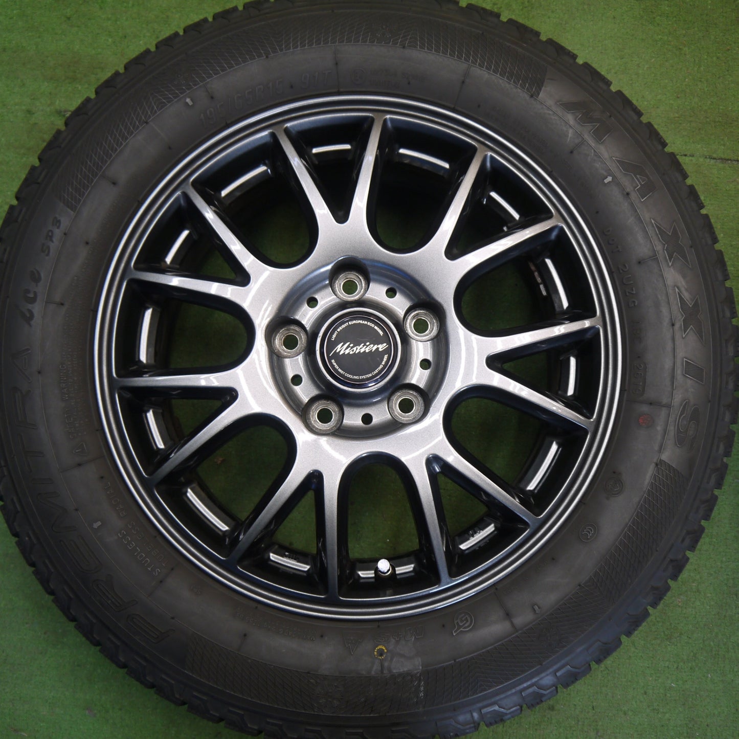 バリ溝！8.5分★スタッドレス 195/65R15 マキシス PREMITRA ice SP3 Mistiere RB14 ミスティ―レ 15インチ PCD114.3/5H★6042101Hス