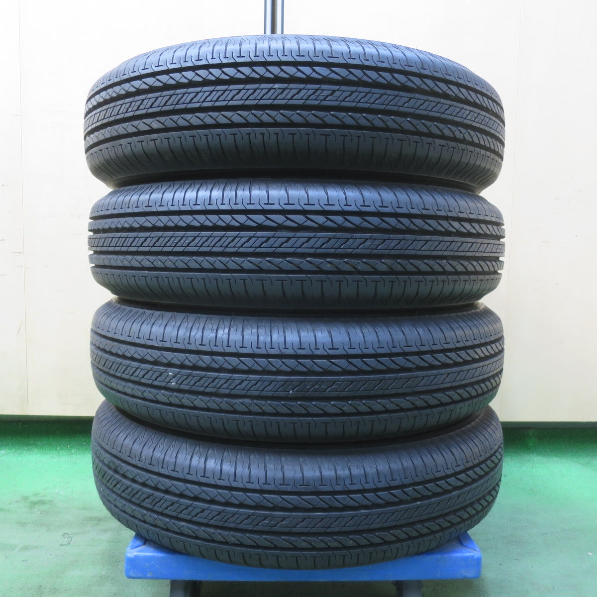 新車外し！24年★ジムニー 等 175/80R16 ブリヂストン デューラー H/L 852 DUELER 16インチ タイヤ★6021004イノタ