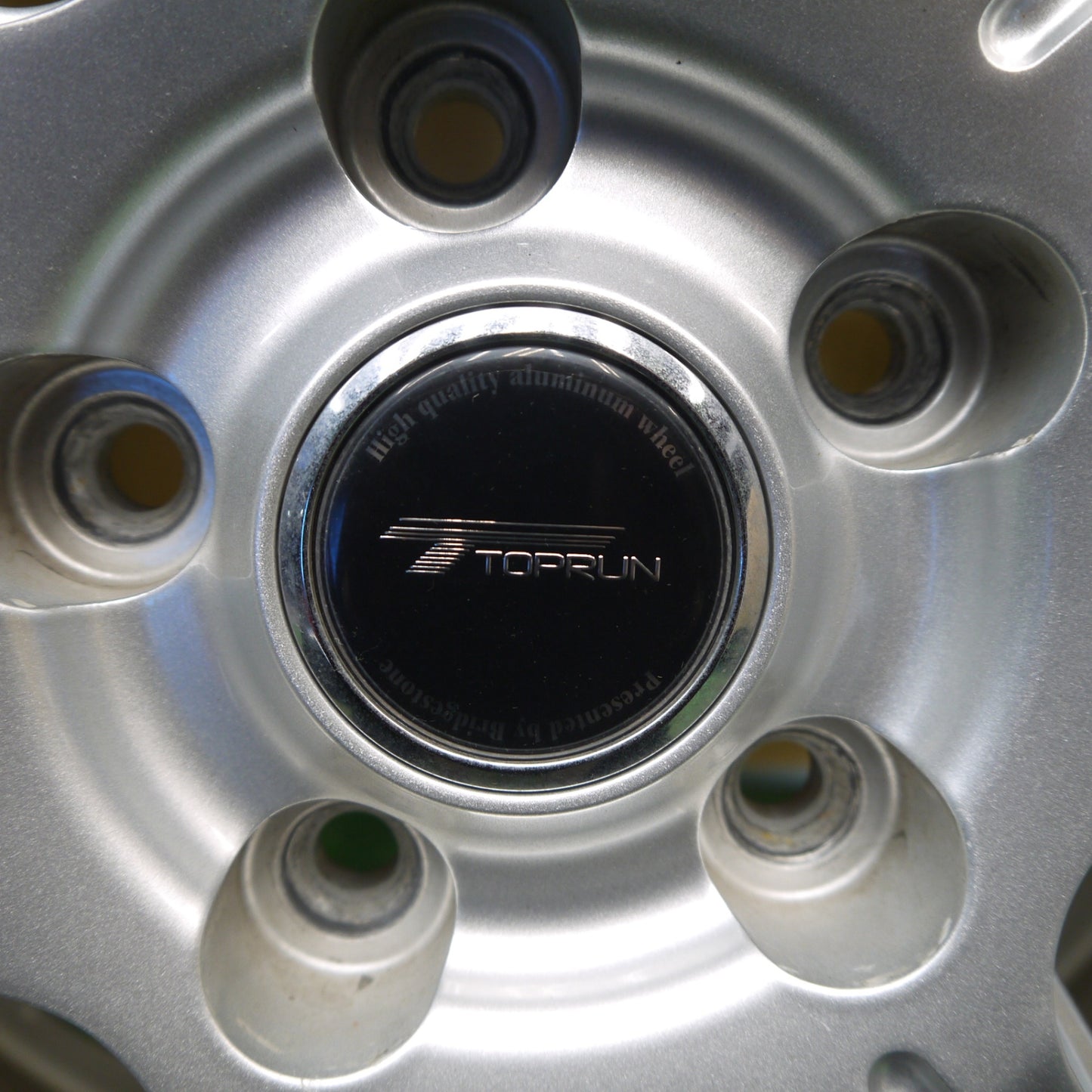 バリ溝！キレイ！9分★スタッドレス 215/55R17 ブリヂストン アイスパートナー TOPRUN トップラン 17インチ PCD114.3/5H★6051304Hス