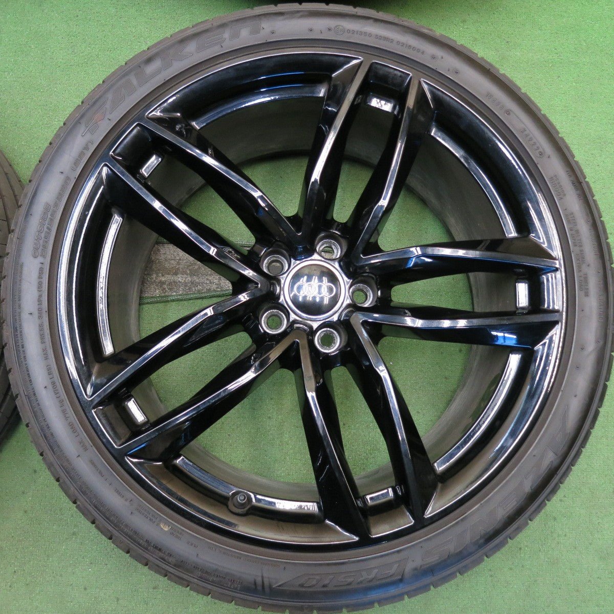 バリ溝！22年！9.5分◎アウディ A6 S6 純正 265/35R20 ファルケン アゼニス FK510 20インチ PCD112/5H◎6082709HAノ