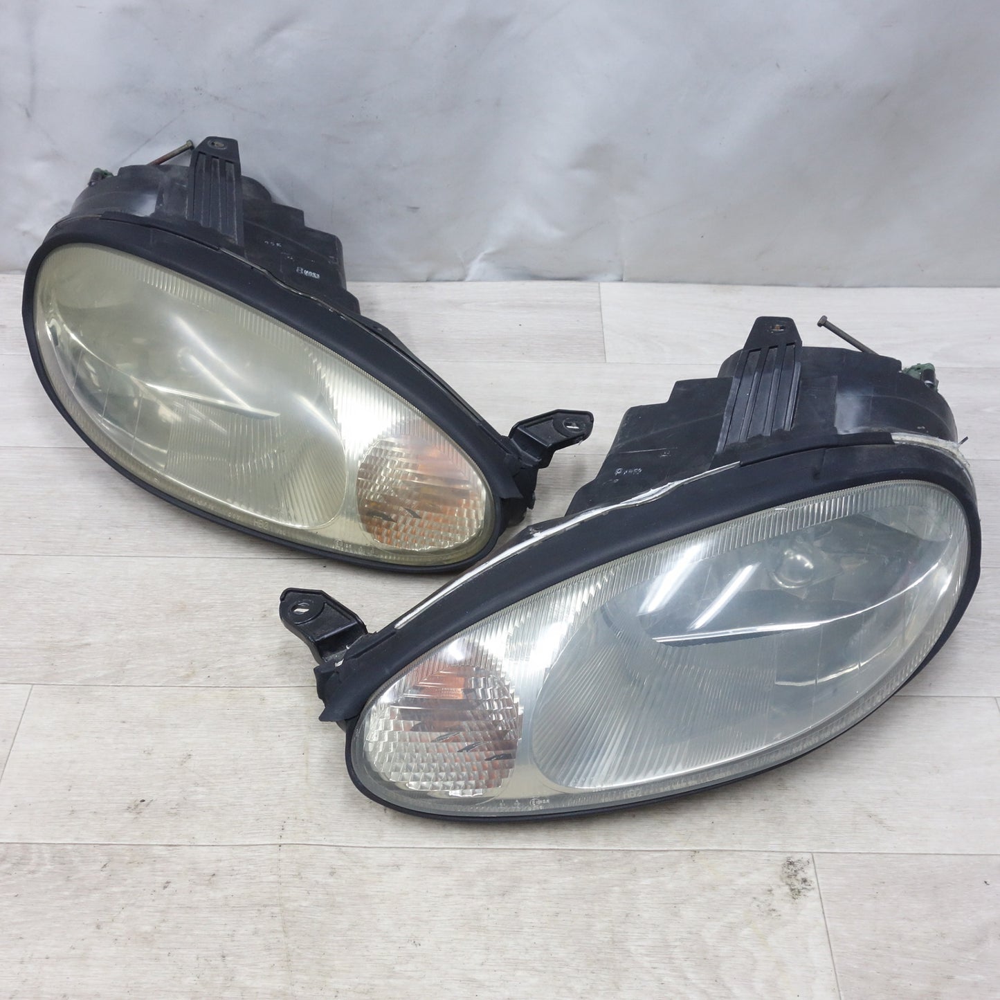 [送料無料] 左右セット◆マツダ NB6C NB8C ロードスター 純正 ヘッドライト KOITO 100-61852 100-61854 HCR-118 100-61852 ヘッドランプ カー パーツ◆