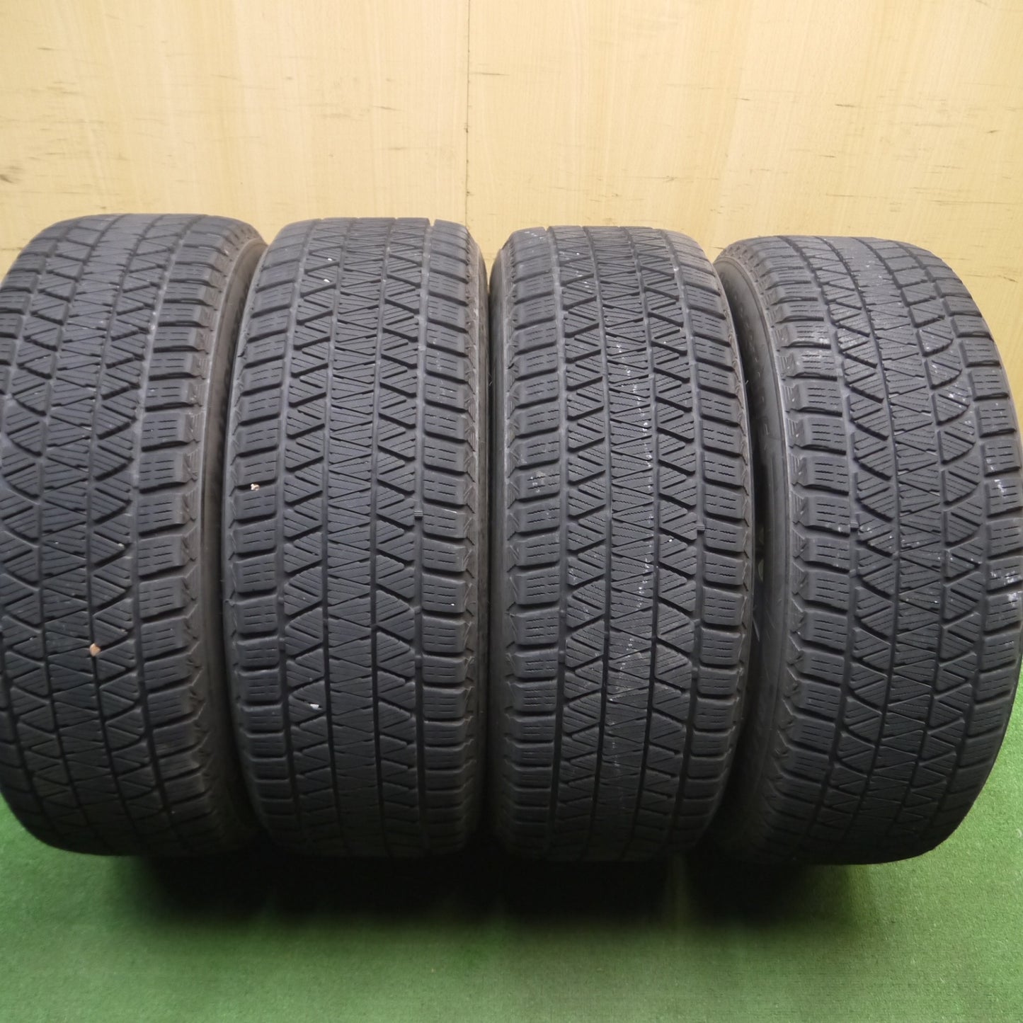 [送料無料] キレイ★スタッドレス 225/60R17 ブリヂストン ブリザック DM-V3 BALMINUM バルミナ 17インチ PCD114.3/5H★5030505Hス