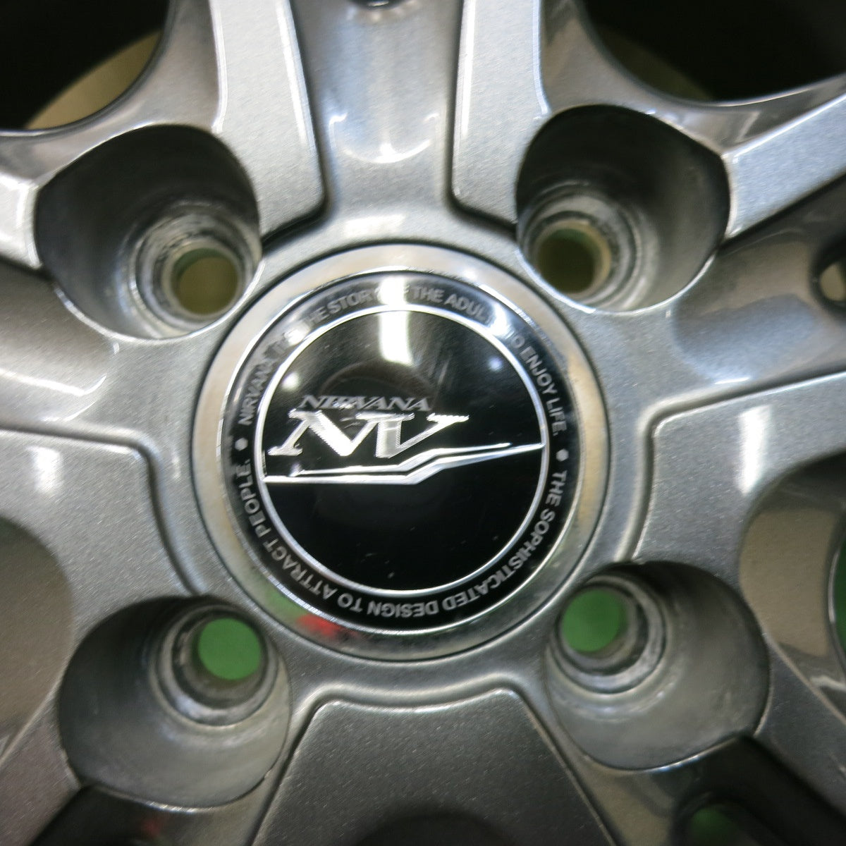 バリ溝！22年！キレイ！ほぼ10分★スタッドレス 165/70R14 ヨコハマ アイスガード iG60 NIRVANA NV ニルバーナ ニルヴァーナ 14インチ PCD100/4H★5052813SYス