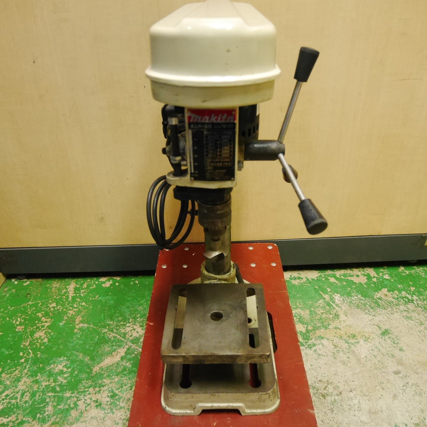 [送料無料] ☆マキタ 卓上 ボール盤 TB131 電動 工具 makita 穴あけ ドリル 加工☆