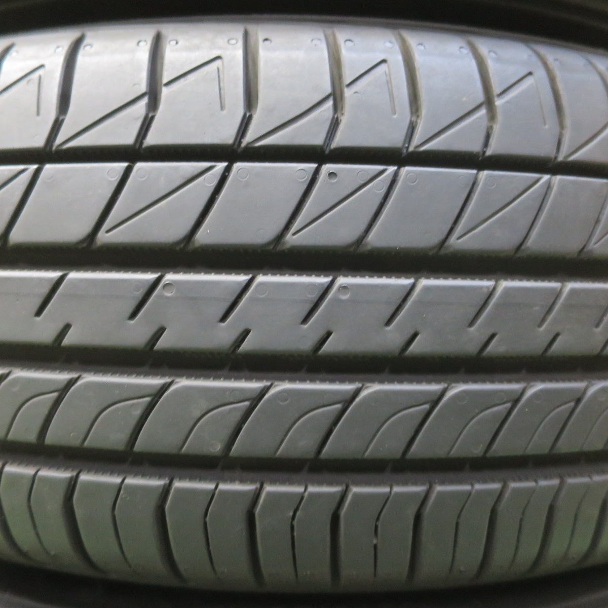 バリ溝！26年！キレイ！ほぼ10分◎シエンタ 等 185/65R15 ダンロップ LE MANS V+ HI-BLOCK Jerrard ジェラード ルマン 5+ 15インチ PCD100/5H◎6100608イノ