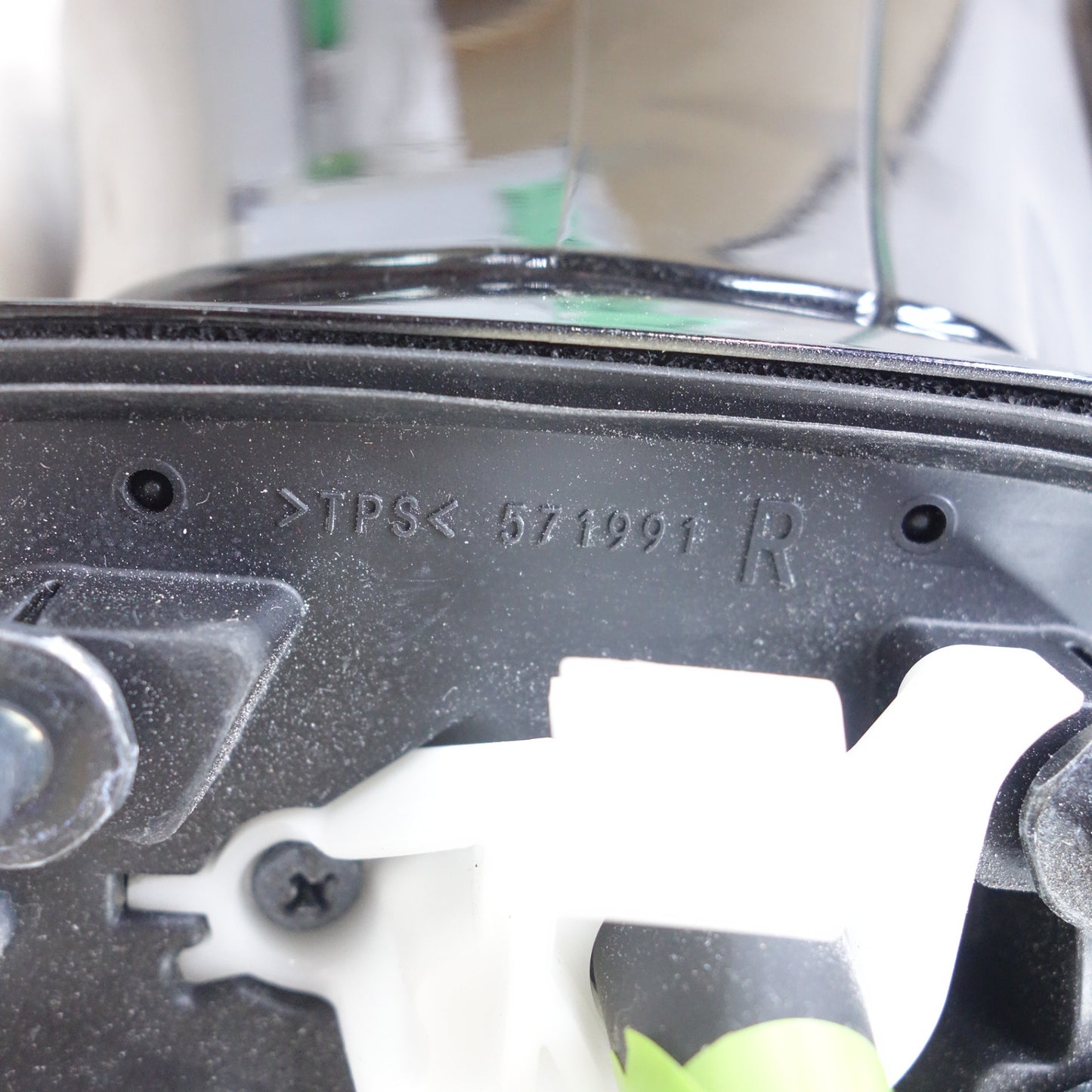 [送料無料] ◆レクサス GS GRL10-16 純正 ドア ミラー 027486 KOITO 50-153 右側のみ 黒 現状品◆