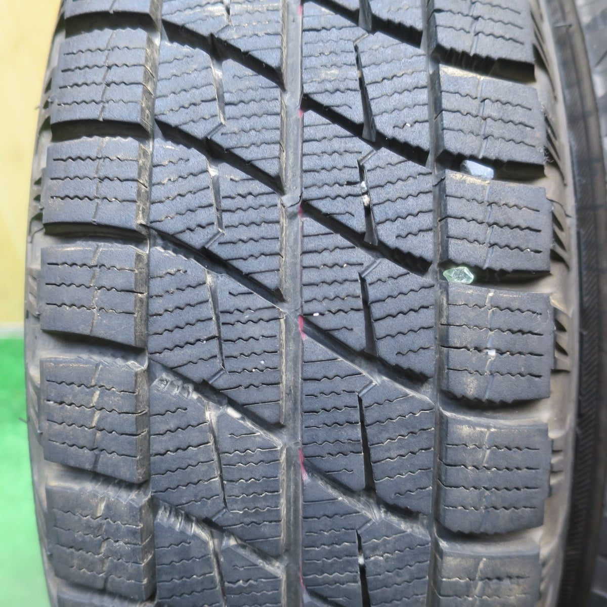 バリ溝！22年！8.5分◎スタッドレス 155/65R13 アイスエスポルテ Exsteer エクスター 13インチ PCD100/4H◎6072904NJス
