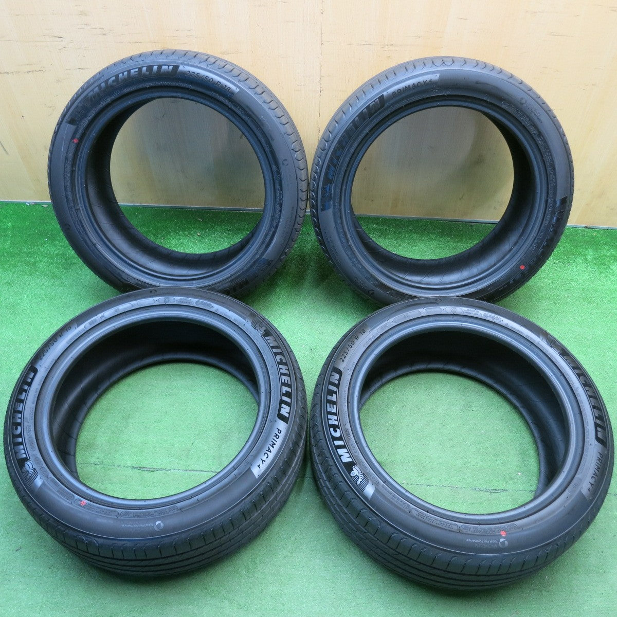 新車外し！25年★225/50R18 ミシュラン プライマシー4 PRIMACY4 タイヤ 18インチ C-HR ヴェゼル カローラクロス エスティマ 等★6040512HAノタ