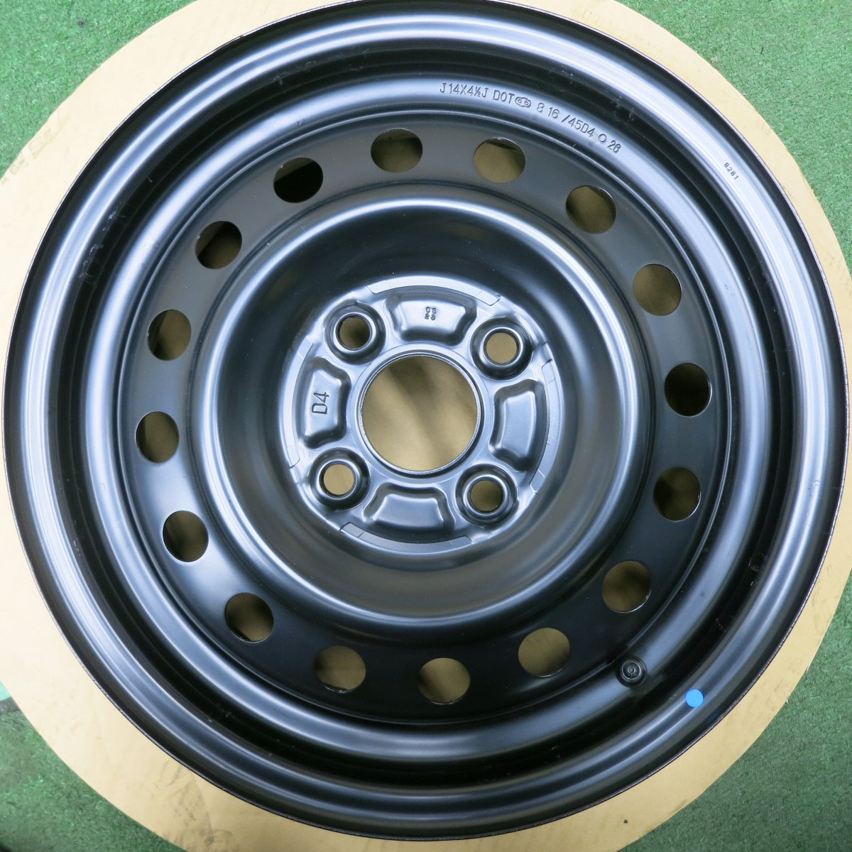 *送料無料* 未使用★スズキ ワゴンR 純正 スチール ホイール 14インチ 14×4.5J PCD100/4H★4062808NJホ