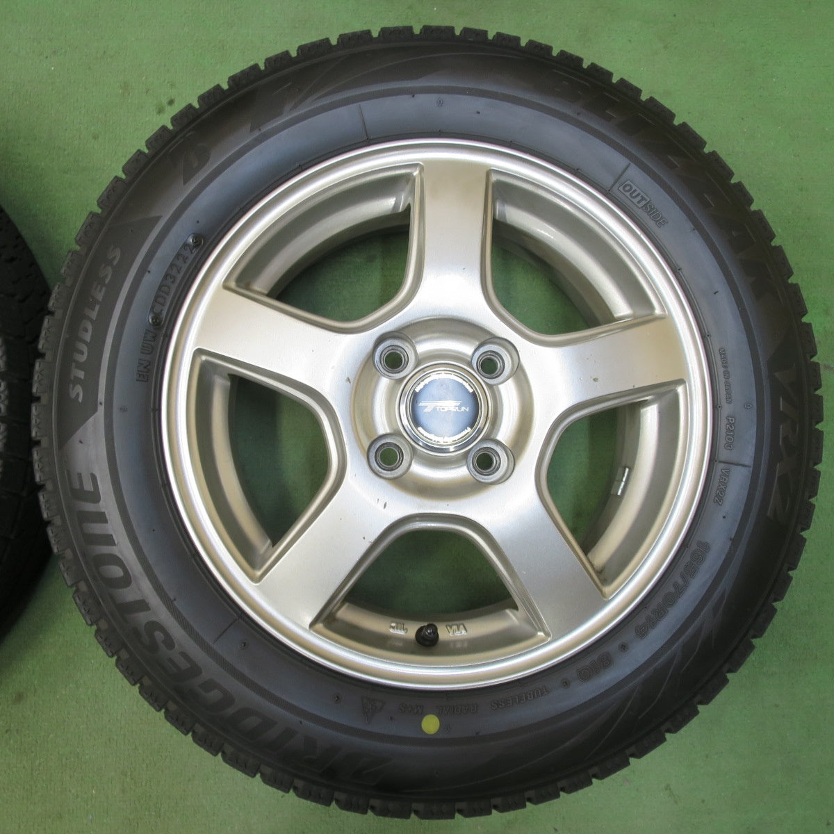 バリ溝！22年！9分★スタッドレス 165/70R14 ブリヂストン ブリザック VRX2 TOPRUN トップラン 14インチ PCD100/4H★5112910イス