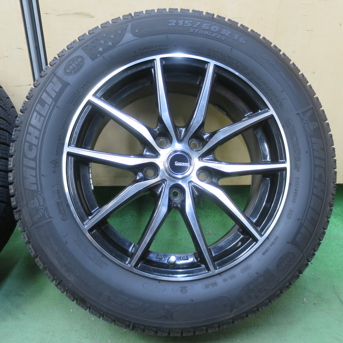 バリ溝！9.5分★スタッドレス 215/60R16 ミシュラン X-ICE XI3 G.speed Gスピード 16インチ PCD114.3/5H★6060605イス