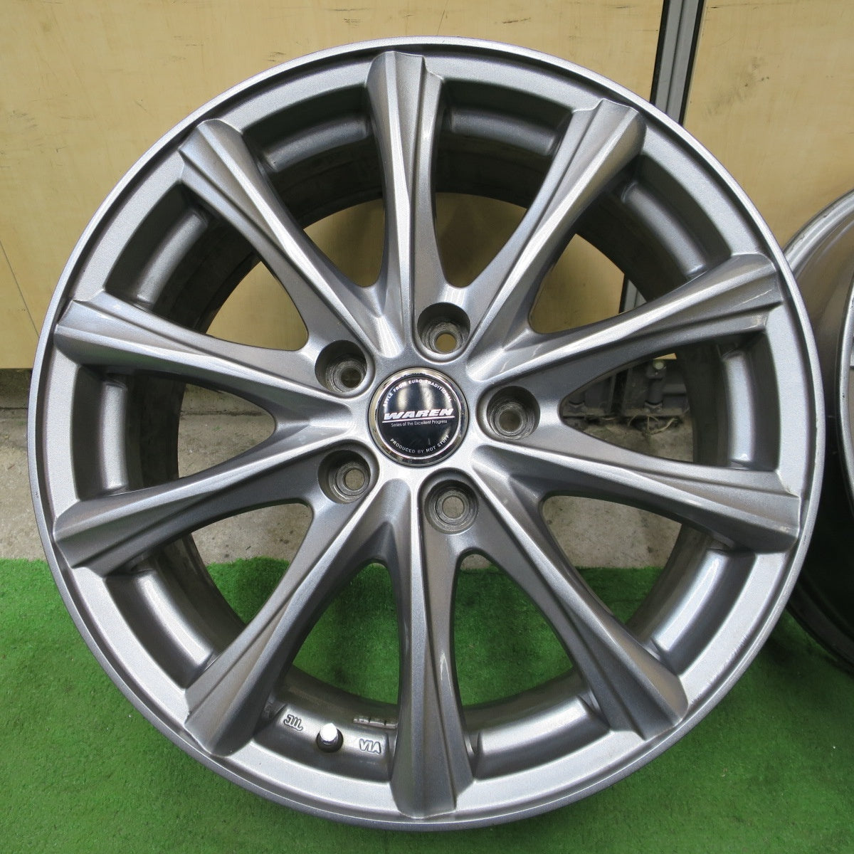 4本価格★WAREN HOT STUFF 17インチ ホイール ヴァーレン ホット スタッフ 17×7J PCD114.3/5H★6040103NGホ