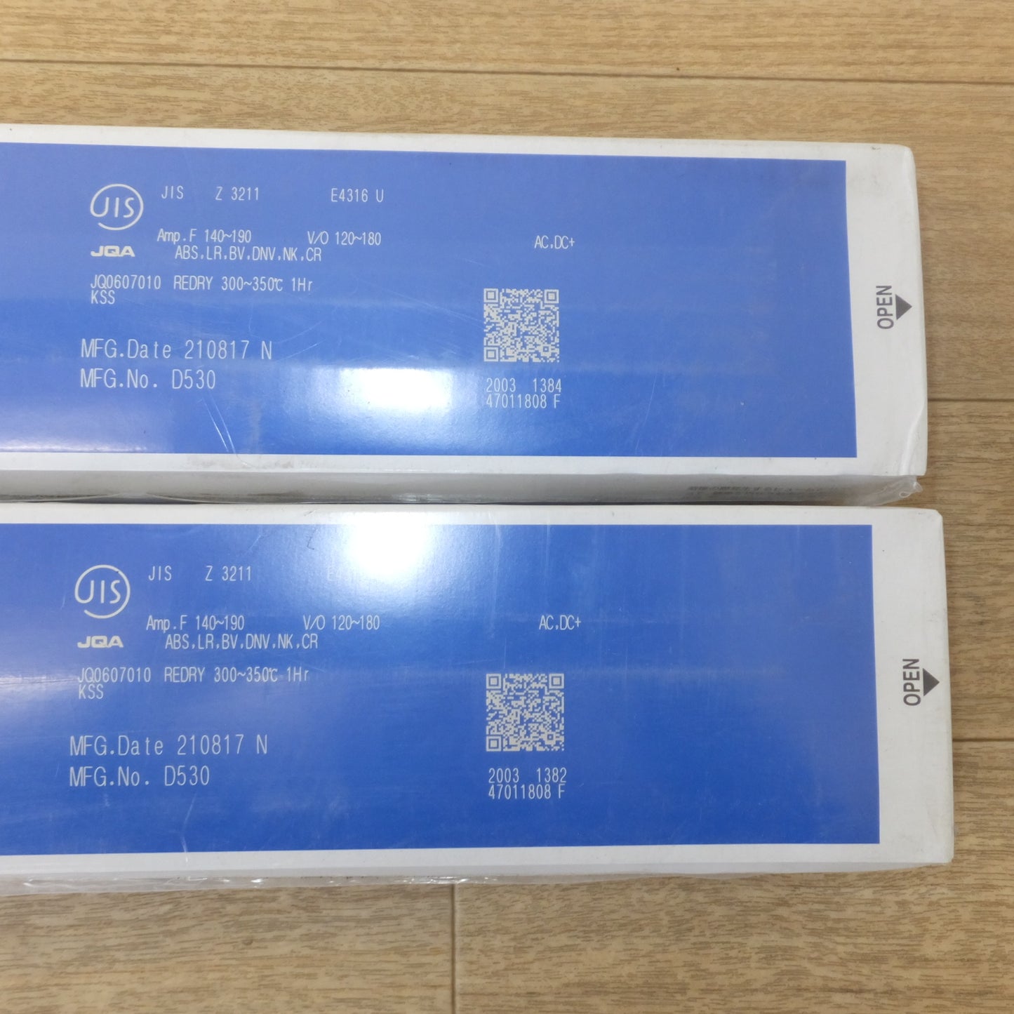 [送料無料] 未使用★神戸製鋼 KOBELCO 溶接棒 FAMILIARC LB-26 4.0×400mm 5kg 2箱 セット★