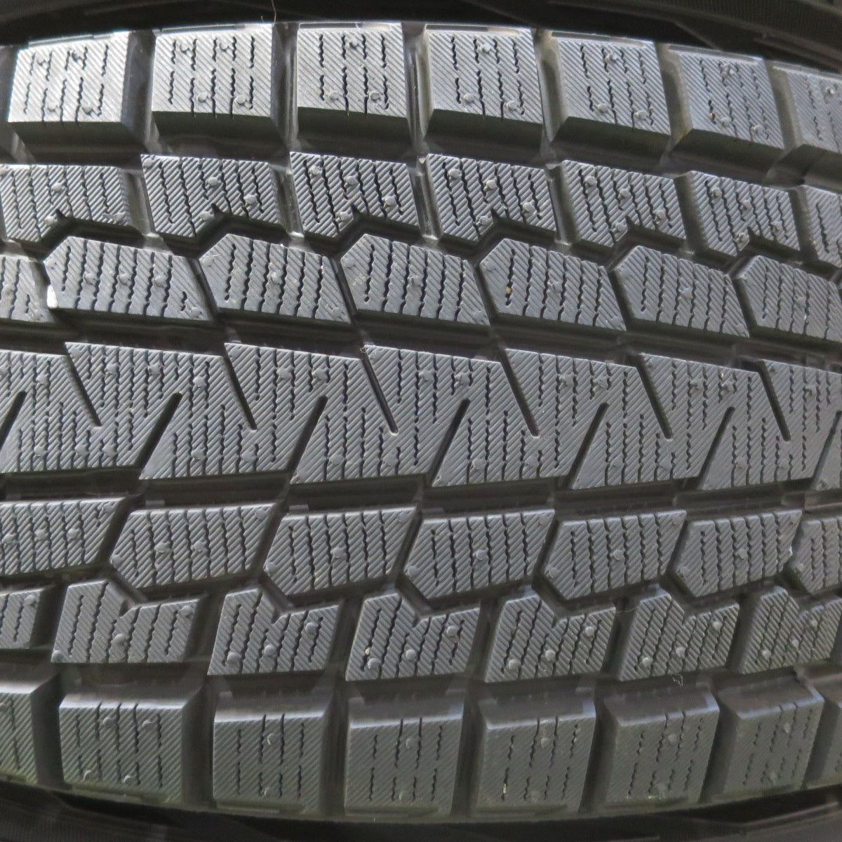 超バリ溝！23年！ほぼ10分★スタッドレス 225/65R17 ヨコハマ アイスガード G075 BRANDLE-LINE ブランドルライン 17インチ PCD114.3/5H★5101507イス