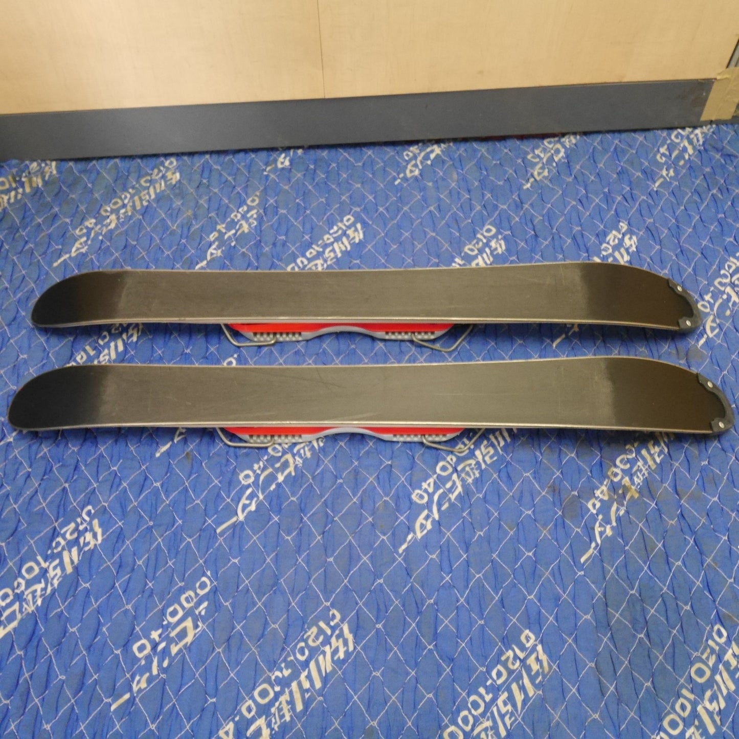 [送料無料] ☆SALOMON SNOW Blade サロモン スノーブレード スキー 板 約88cm ショート スキー 板 ビンディング 現状品☆