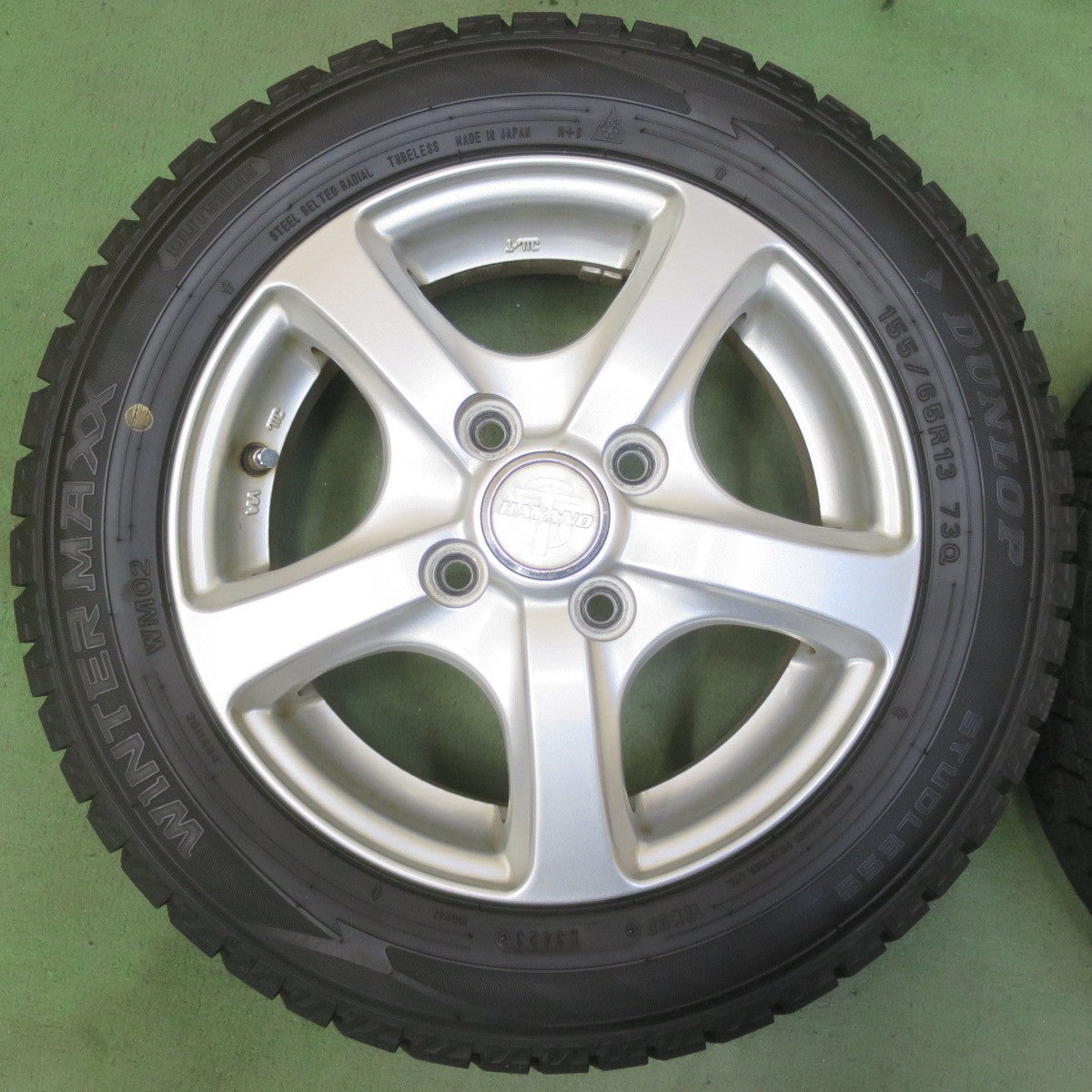 バリ溝！23年！9.5分◎スタッドレス 155/65R13 ダンロップ ウインターマックス WM02 HAYANO ハヤノ 13インチ PCD100/4H◎6072607イス
