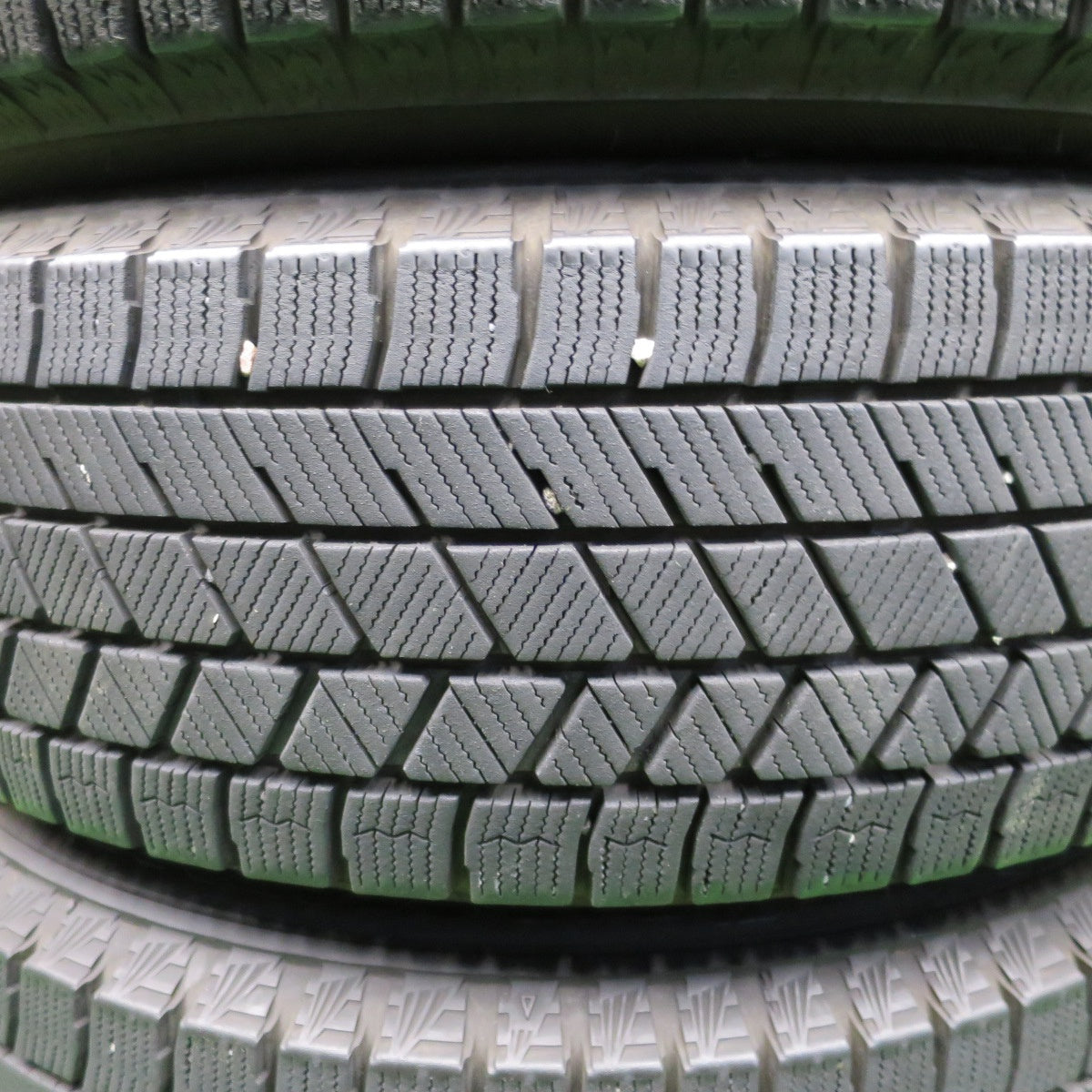 4本価格★スタッドレス 175/65R15 ブリヂストン ブリザック VRX3 SCHNEIDER MiD シュナイダー 15インチ PCD100/4H★5122902NKス