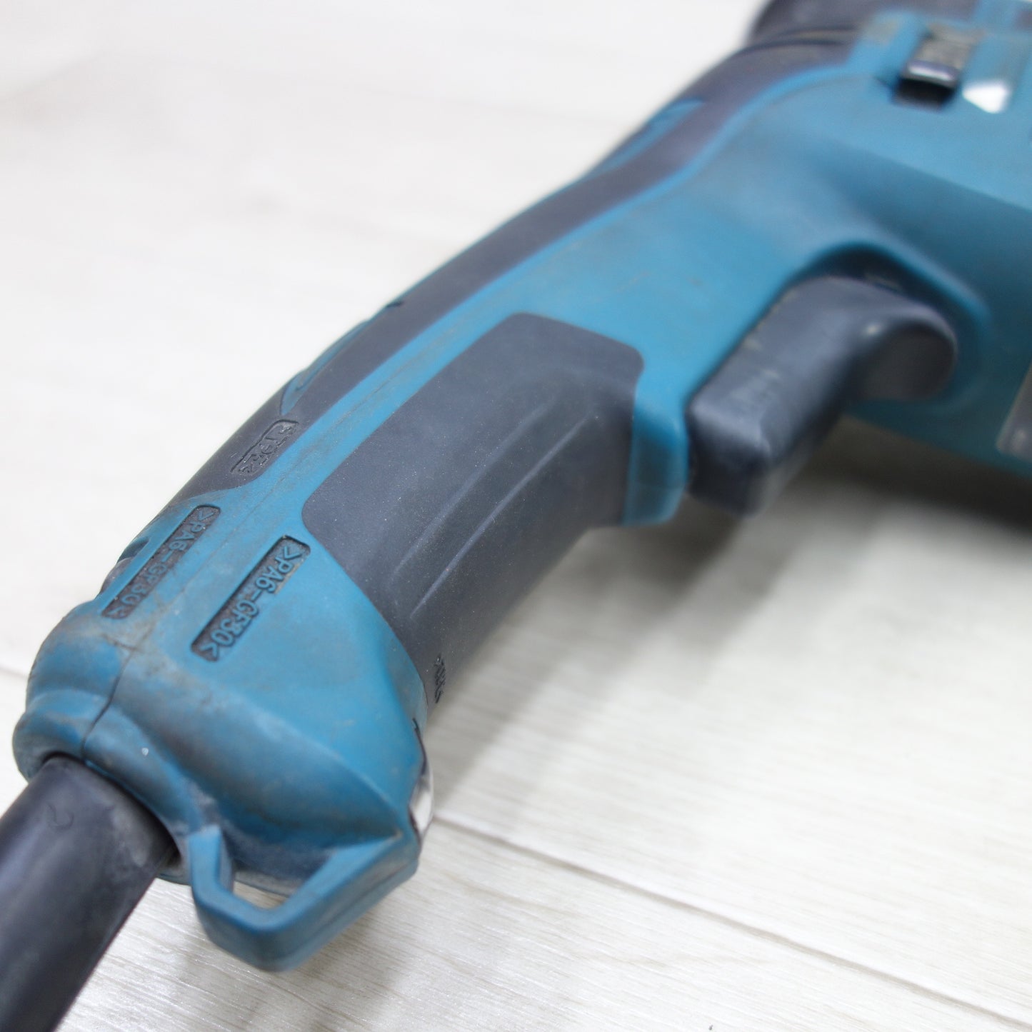 [送料無料] ◆マキタ 26mm ハンマ ドリル HR2631F ハンマードリル 穴あけ 電動 工具 コード式 DIY makita◆