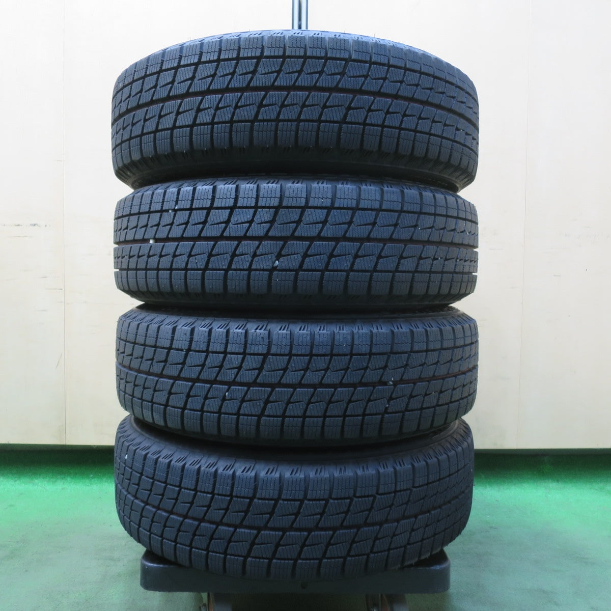 超バリ溝！24年！キレイ！ほぼ10分★スタッドレス 175/65R15 アイスエスポルテ PREO プレオ 15インチ PCD100/4H★5110812イス
