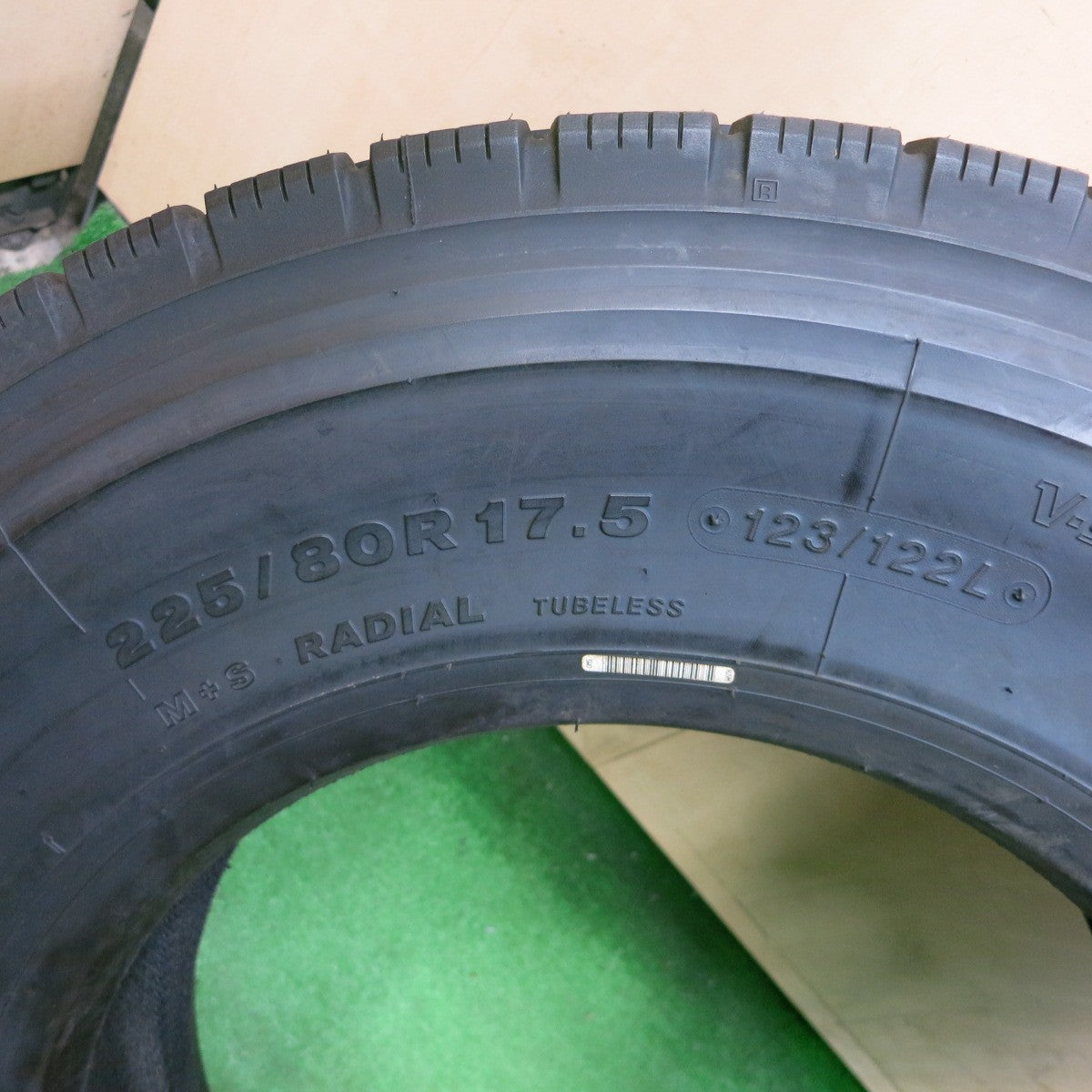 [送料無料] バリ溝！21年！ほぼ10分！2本★トラック タイヤ 225/80R17.5 123/122L ブリヂストン M800 ミックス オールシーズン 17.5インチ★5031107ナスタ