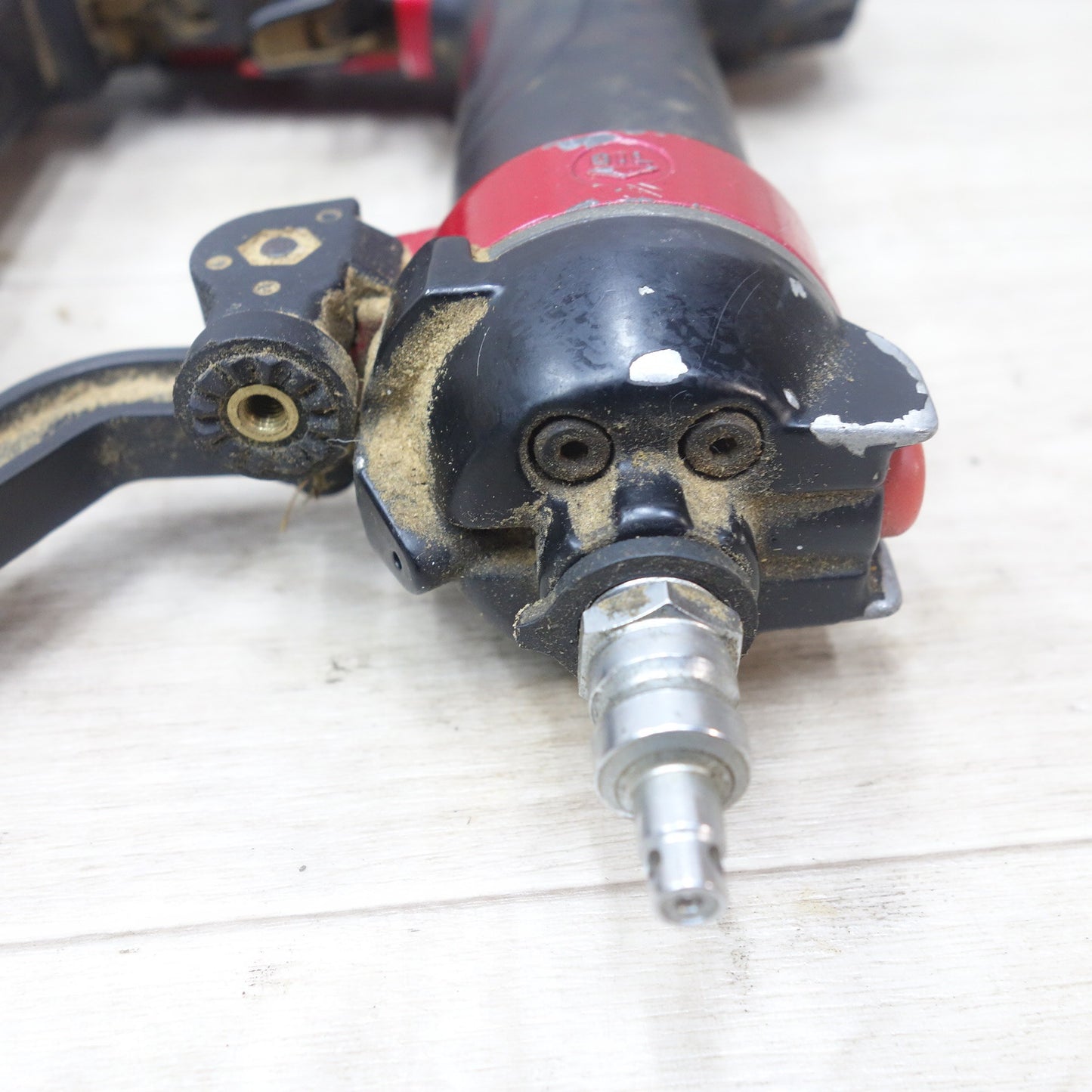 [送料無料] ◆マキタ 高圧 フロア タッカ AT450HA 4MA線 エアー ツール 工具 釘打機 釘打ち機 makita◆