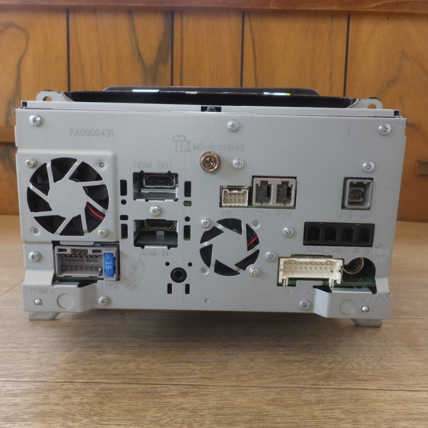 [送料無料] キレイ★パナソニック Panasonic カーナビ ストラーダ Strada CN-F1D9GD　DYNABIG スイングディスプレイ★