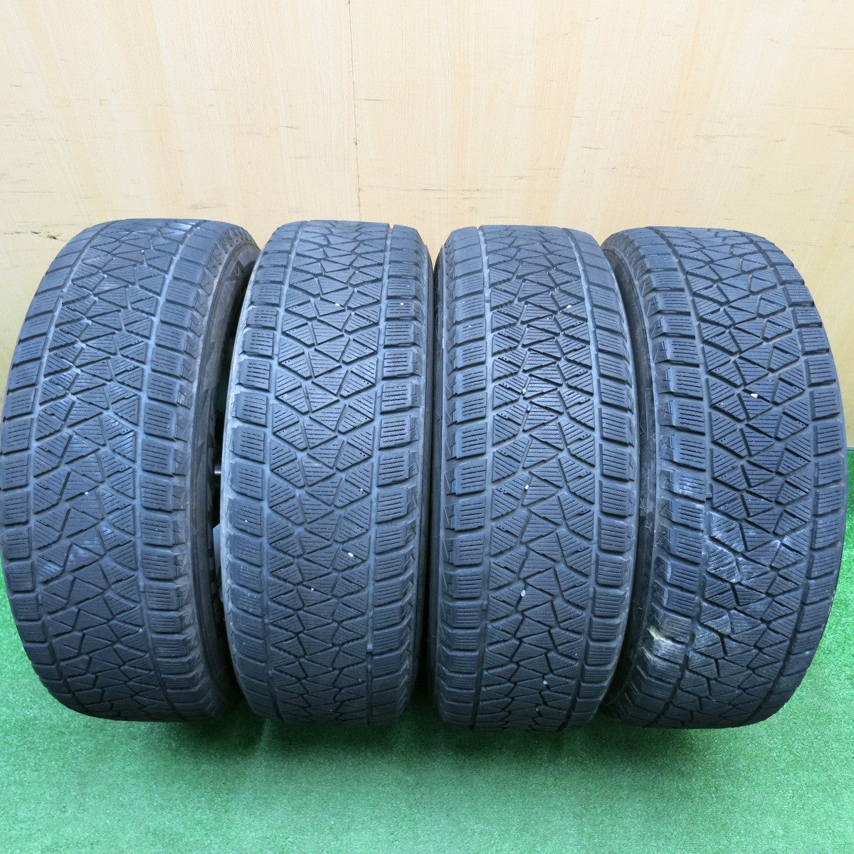 4本価格★スタッドレス G.Speed 225/65R17 ブリヂストン ブリザック DM-V2 Gスピード 17インチ PCD114.3/5H★5110616HAス