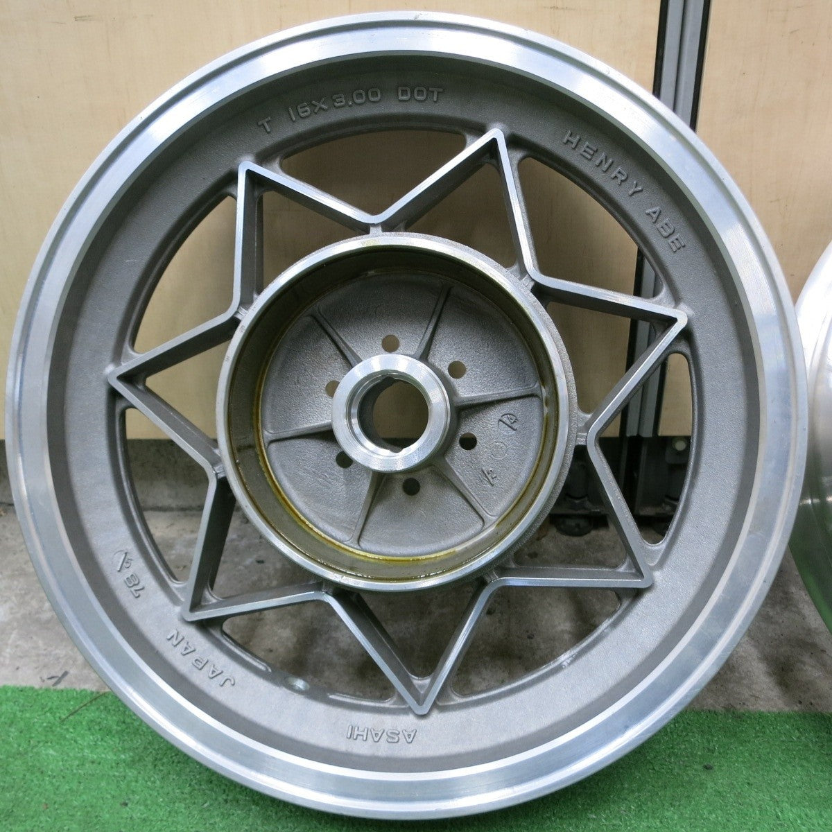 美品 レア 2本セット★HENRY ABE セブンスター ASAHI T16×3.00 DOT GS750 16インチ ホイール リア ヘンリーアベ★4100105ナホ