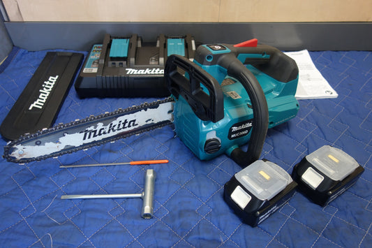 [送料無料] キレイ！バッテリー2個☆マキタ 300mm 充電式 チェーンソー MUC306D 電動 切断機 チェンソー 2口 急速 充電器 DC18RD AC100V 専用 makita☆