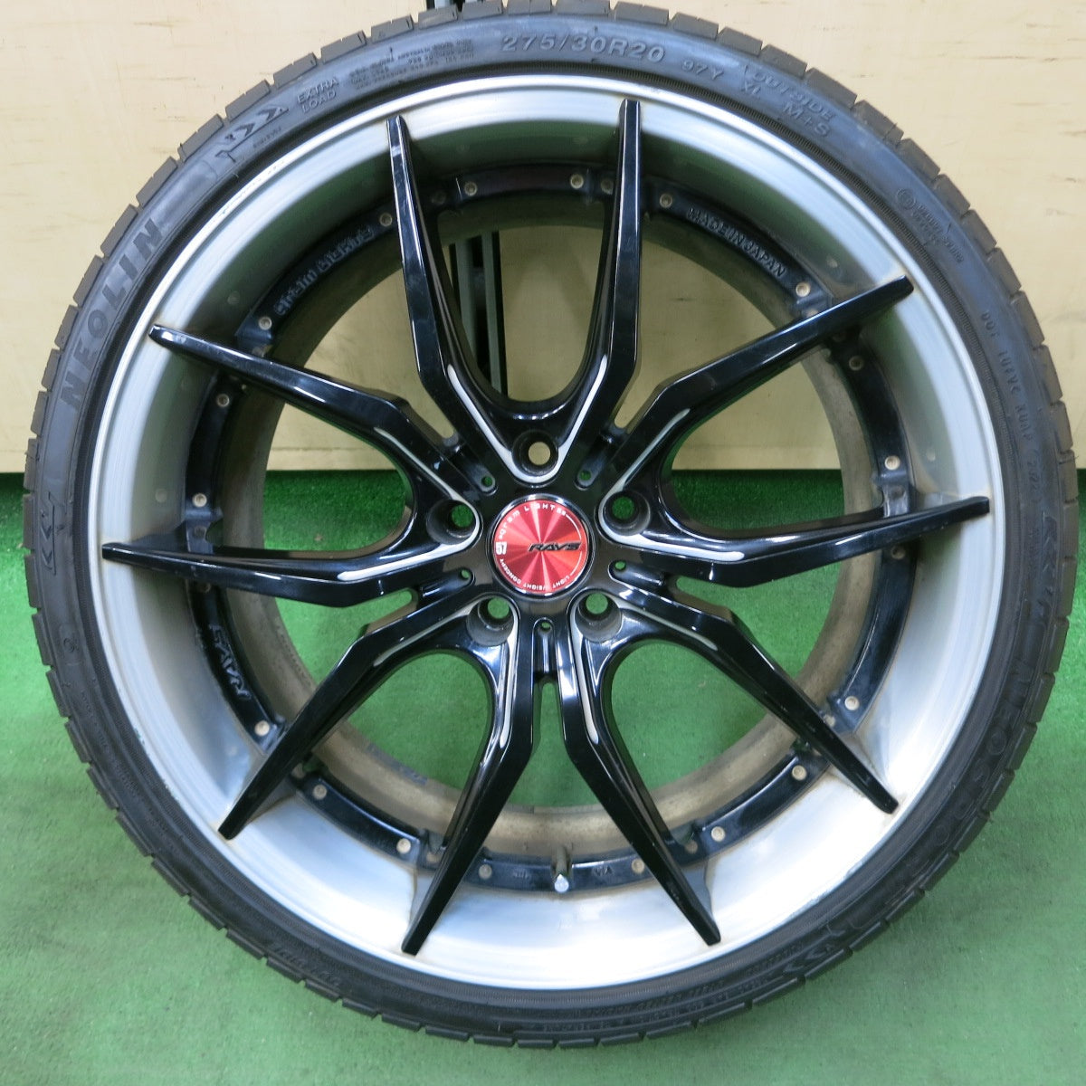 [送料無料] バリ溝！22年！キレイ！9.5分！1本★RAYS gram LIGHTS 57FXX-PRO 275/30R20 ネオリン ネオスポーツ レイズ グラムライツ 20インチ PCD114.3/5H★5011103ナノ