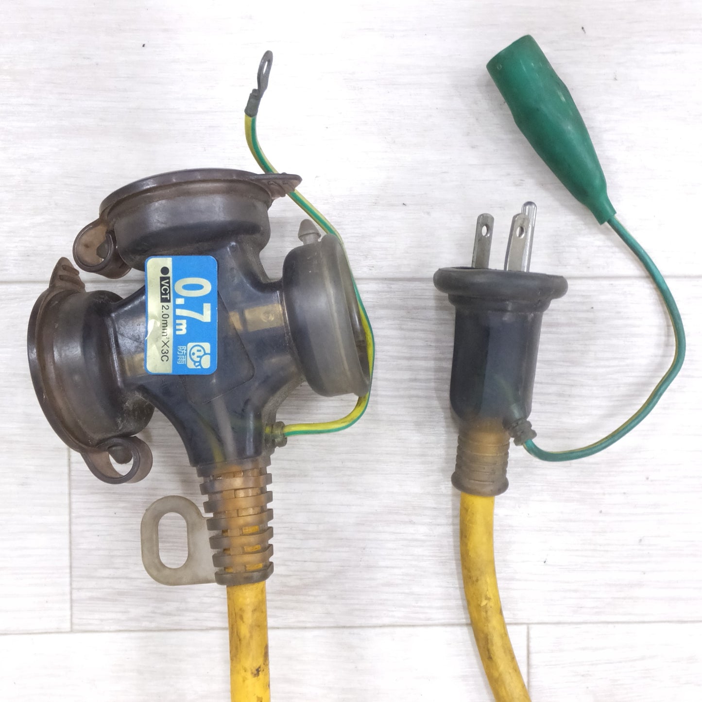 [送料無料] ◆ハタヤ 漏電 遮断器 ブレーカー 付 BFX 延長コード BFX-013KC トリプル 3口 屋外用 電動 工具 (2)◆