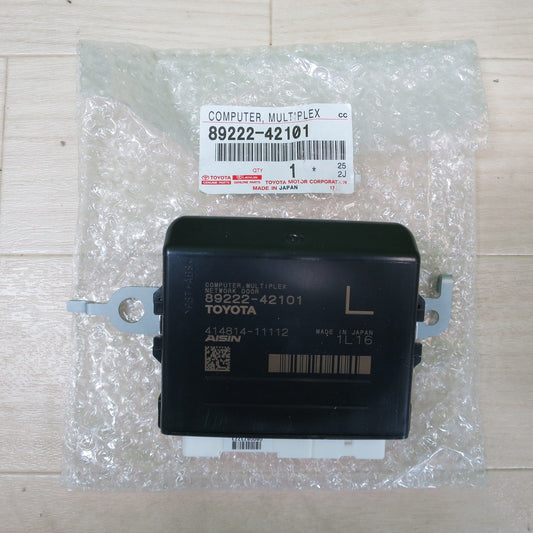 [送料無料] 未使用☆トヨタ RAV4 純正 バックドア コンピューター 89222-42101 414814-11112 マルチ プレックス ネットワーク ドア コンピュータ TOYOTA☆