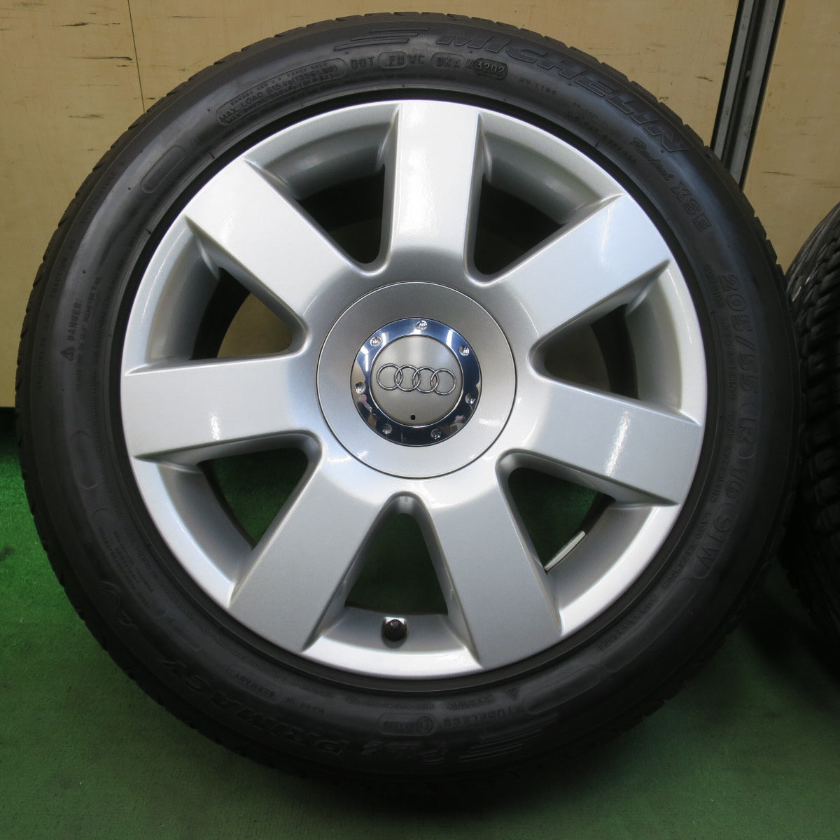 バリ溝！キレイ！9.5分★アウディ TT クーペ 8N 純正 205/55R16 ミシュラン パイロット プライマシー XSE 16インチ PCD100/5H★5102411イノ