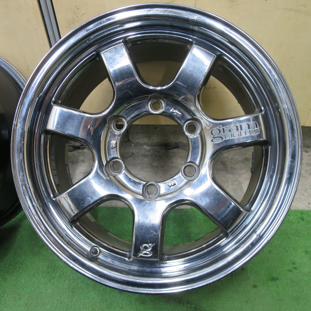 4本価格★RAYS gramLIGHTS 57SX 16インチ ホイール レイズ グラムライツ 16×7.0JJ PCD139.7/6H★6042402NGホ