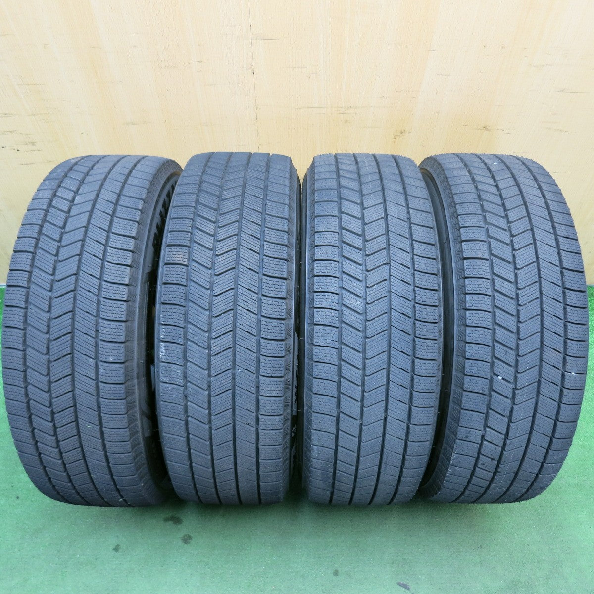 バリ溝！25年！キレイ！ほぼ10分◎スタッドレス 205/65R16 ブリヂストン ブリザック WZ-1 CEREBRO WA45 セレブロ 16インチ PCD114.3/5H◎6071204HAス